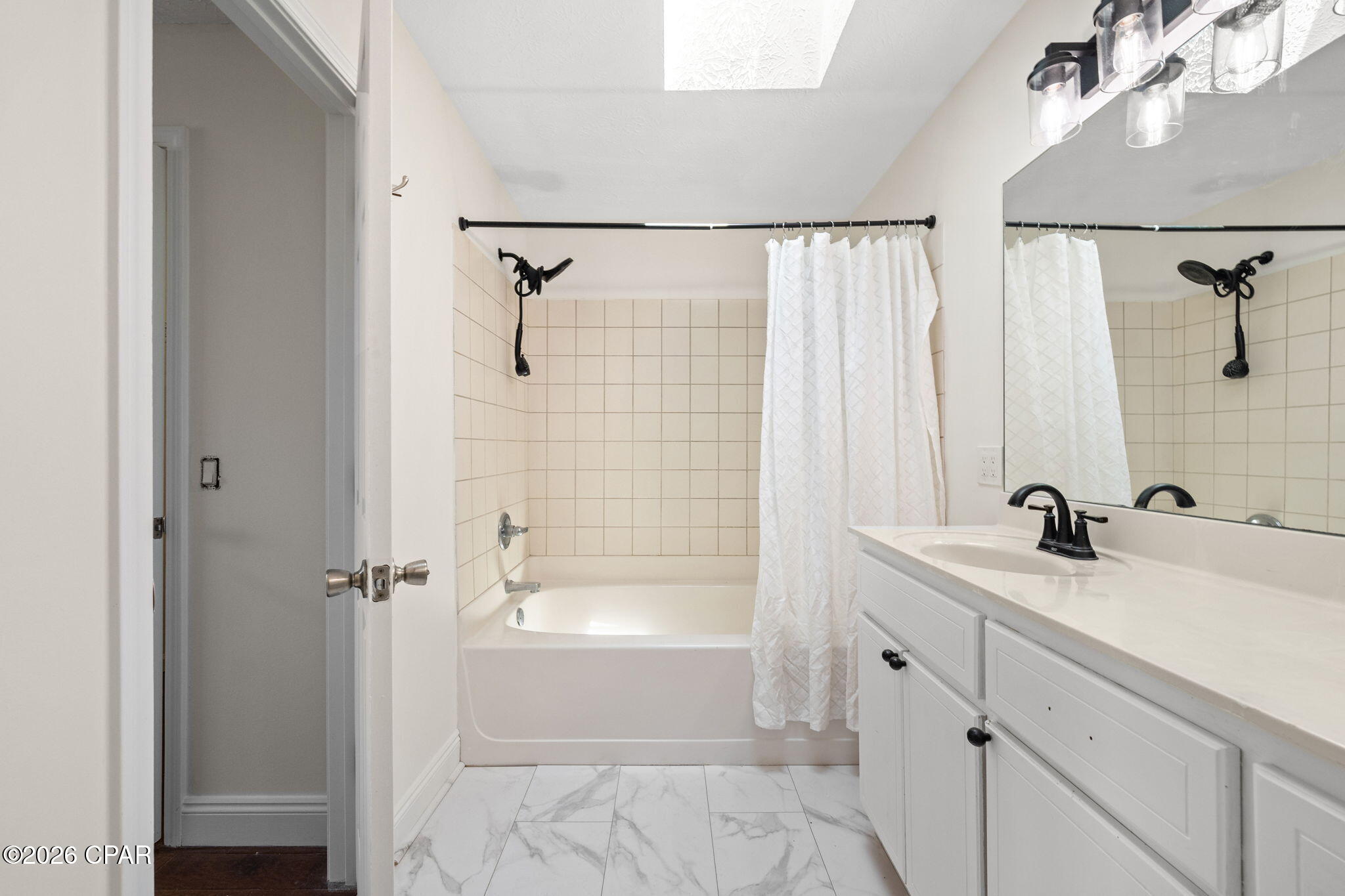 Listing photo id 32 for 607 Timbers Crossing