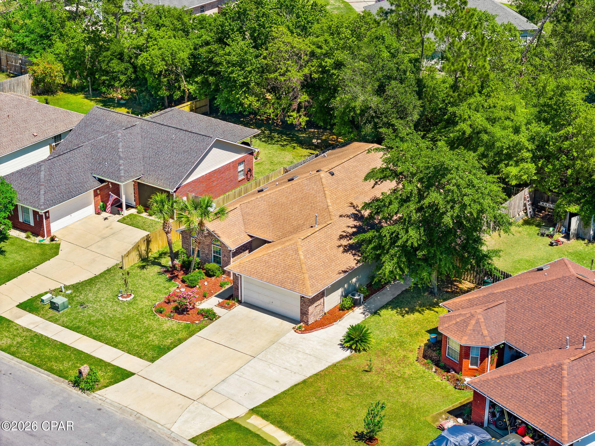 Listing photo id 67 for 607 Timbers Crossing