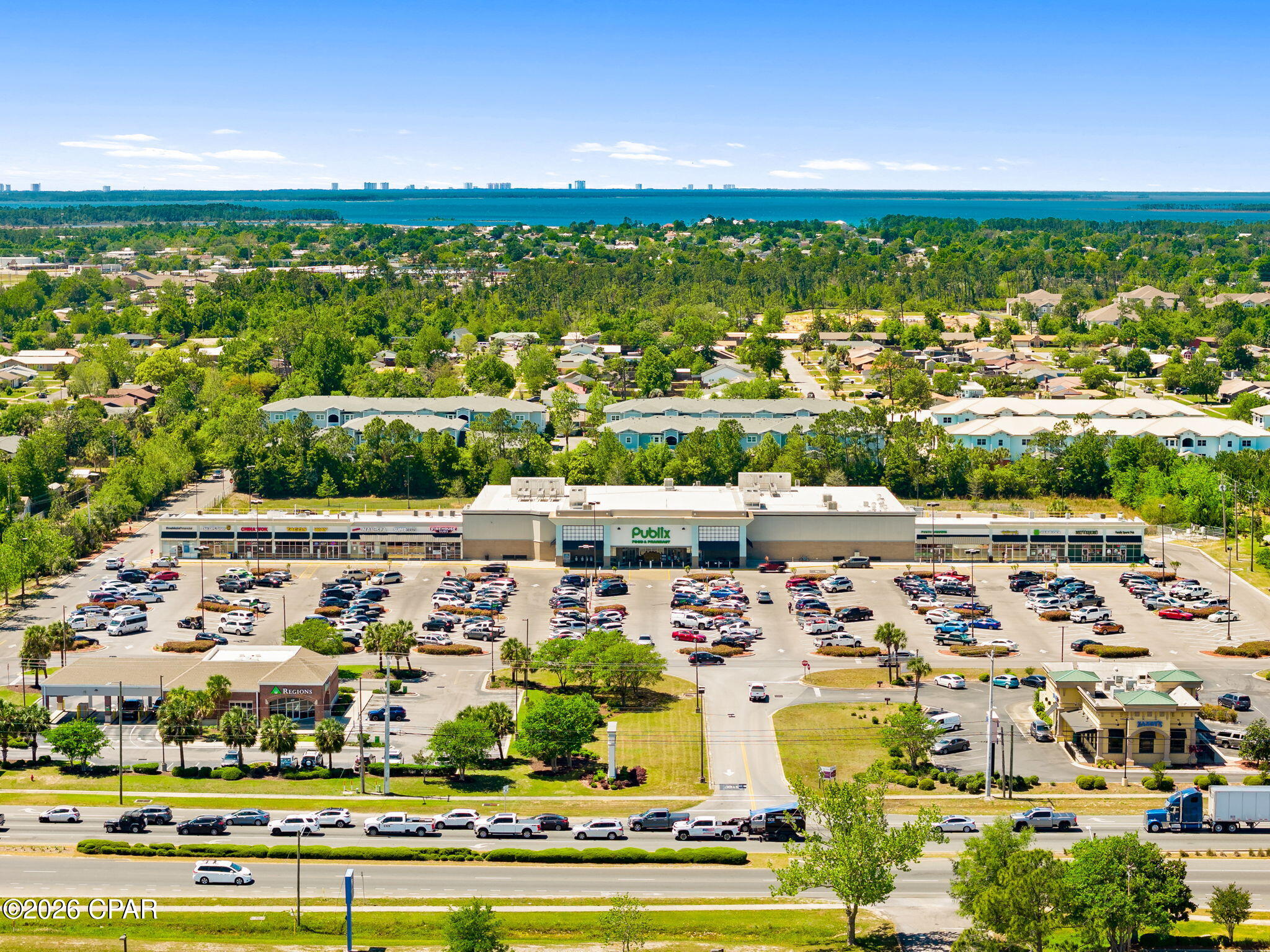 Listing photo id 83 for 607 Timbers Crossing