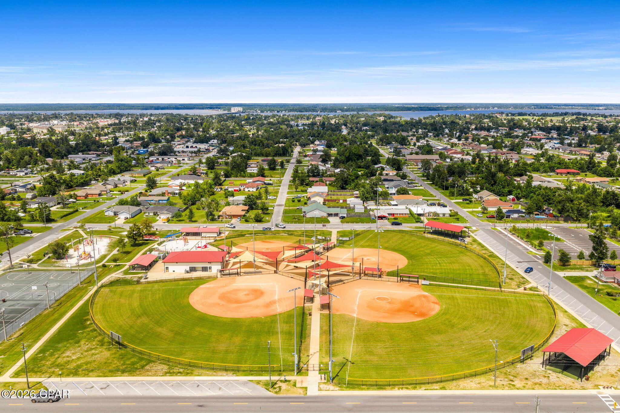 Listing photo id 92 for 607 Timbers Crossing