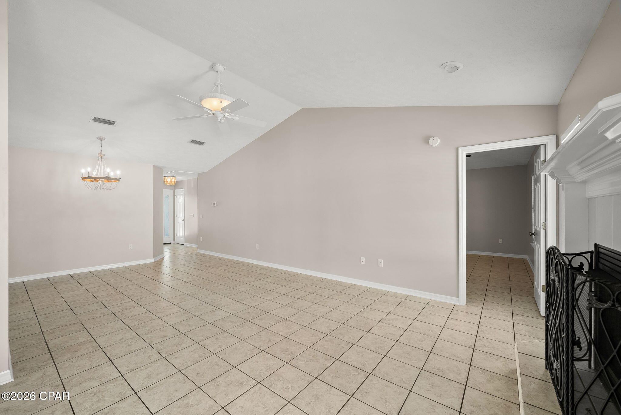 Image 13 For 615 Poinsettia Court