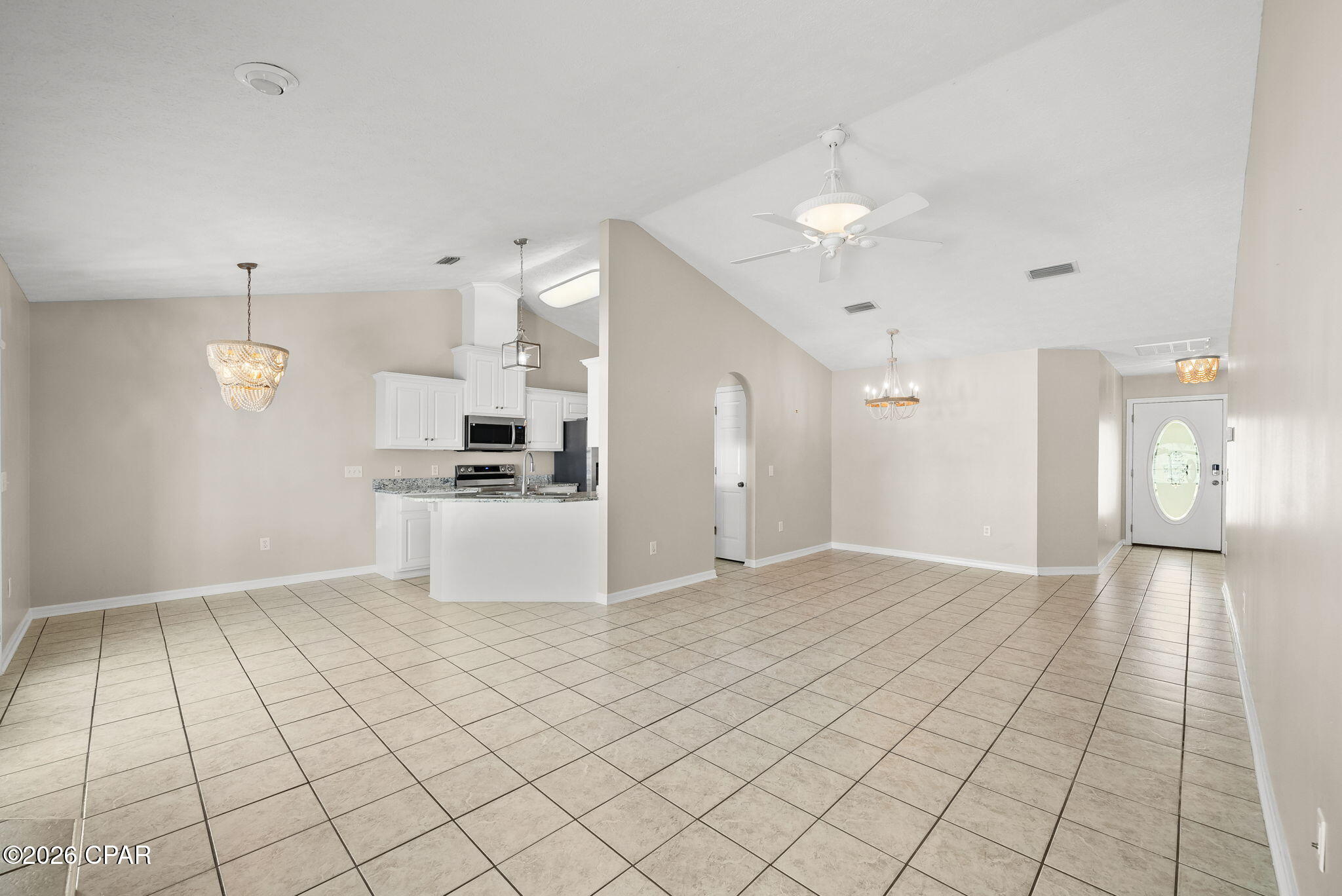 Image 14 For 615 Poinsettia Court