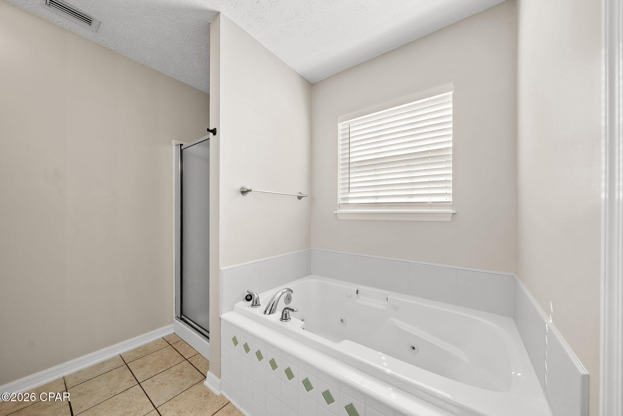 Image 25 For 615 Poinsettia Court