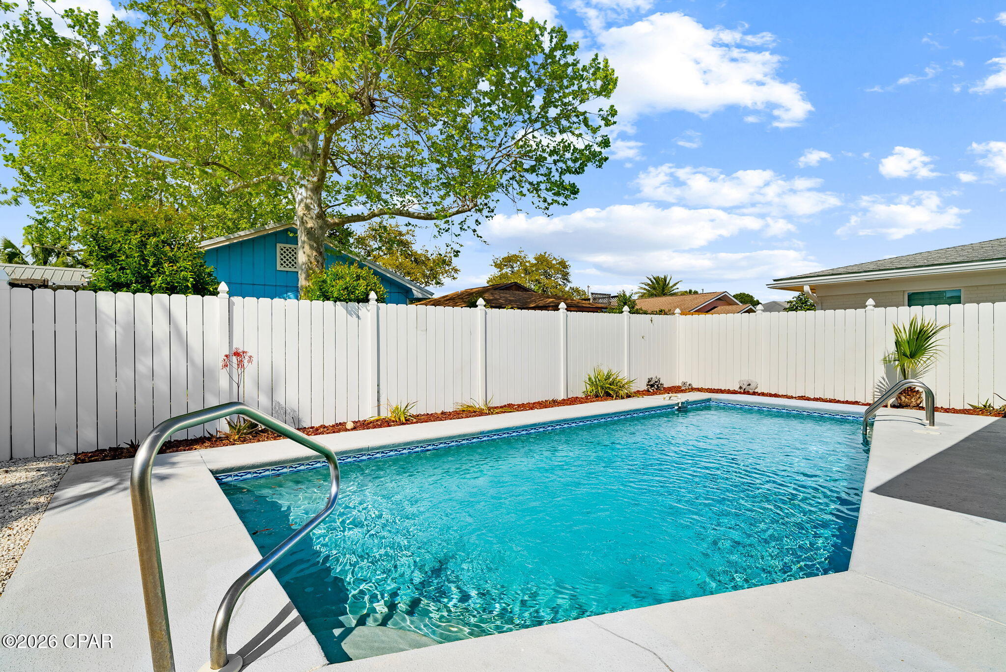 Image 30 For 615 Poinsettia Court