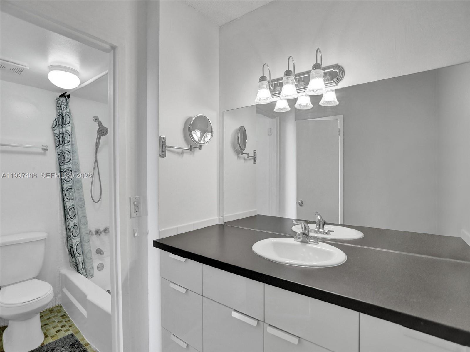 Property photo # 2
