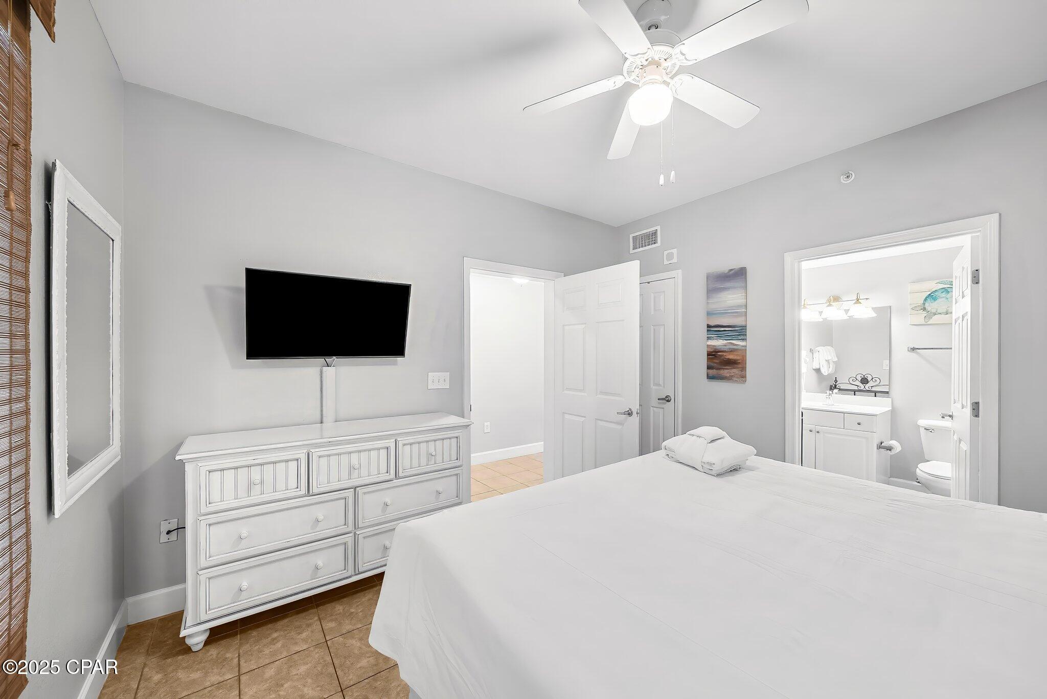 Image 11 For 16819 Front Beach Road 1110