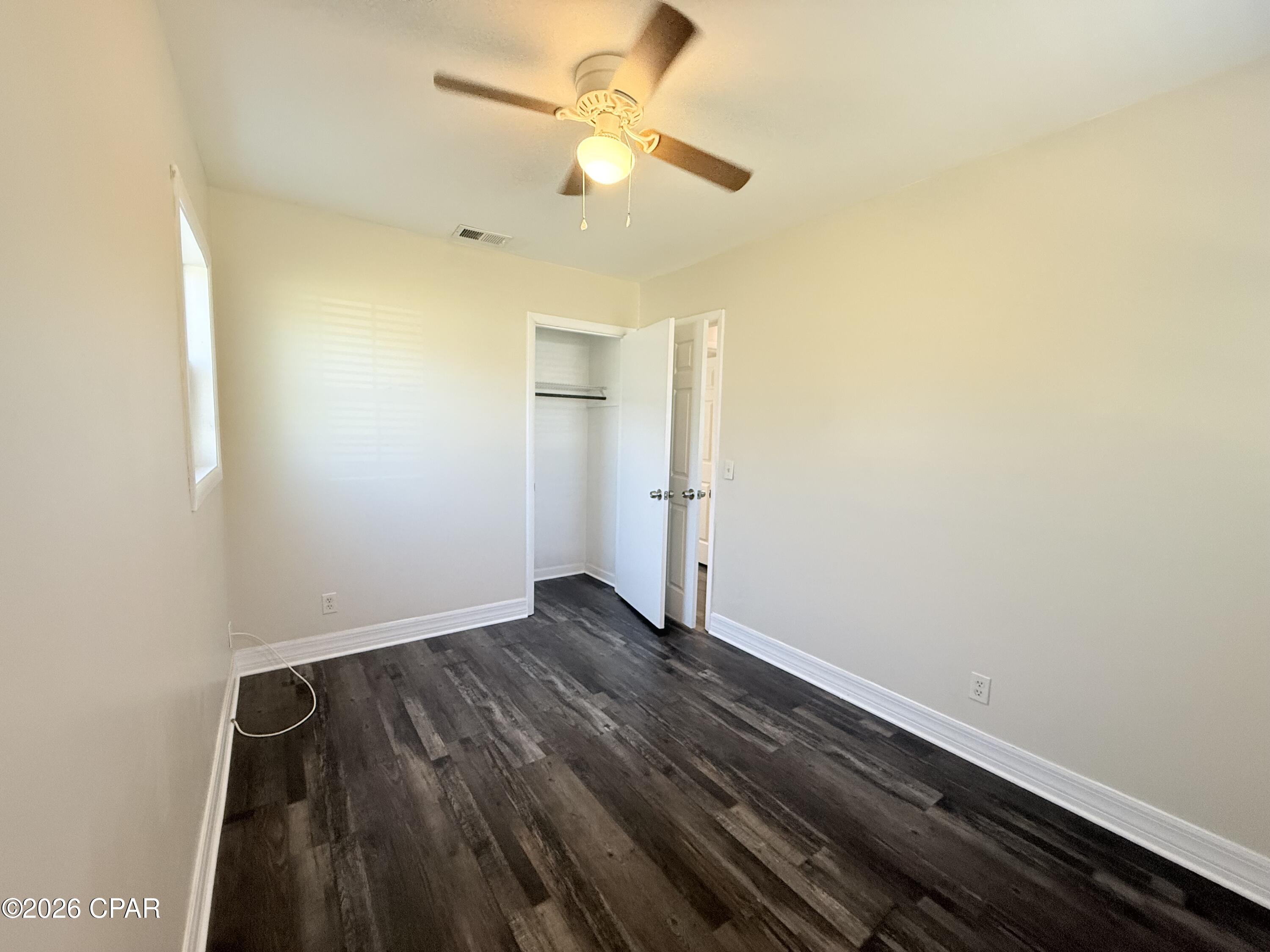 Image 18 For 808 Forestdale Avenue