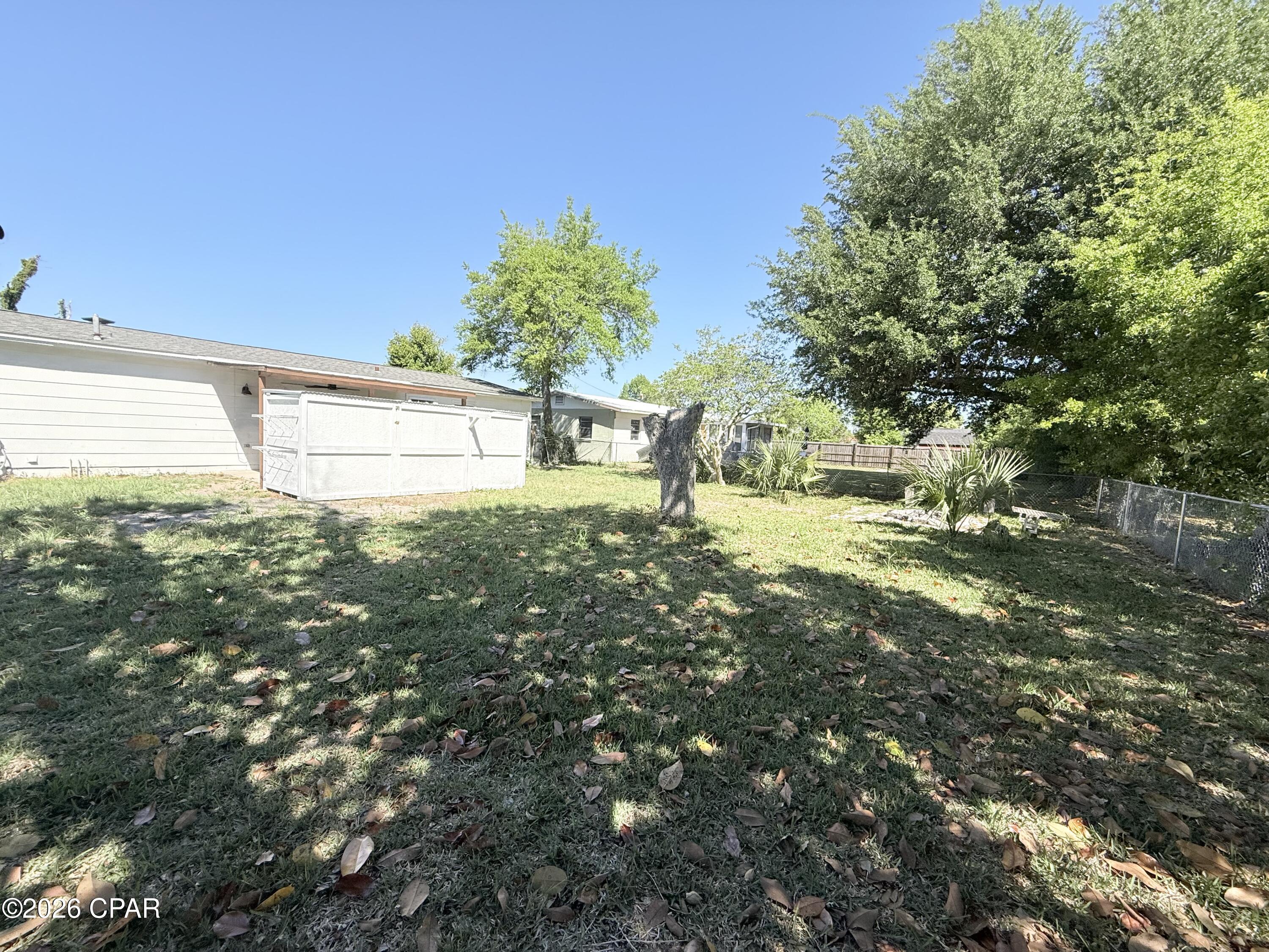 Image 20 For 808 Forestdale Avenue