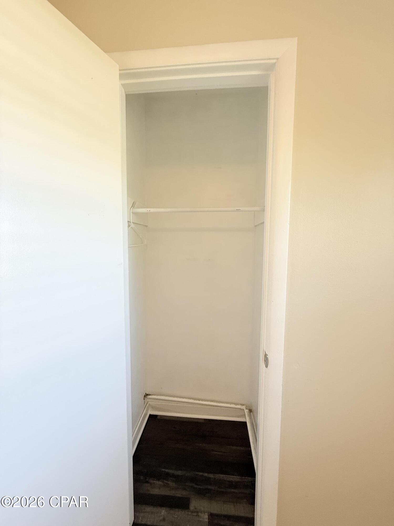 Image 9 For 808 Forestdale Avenue