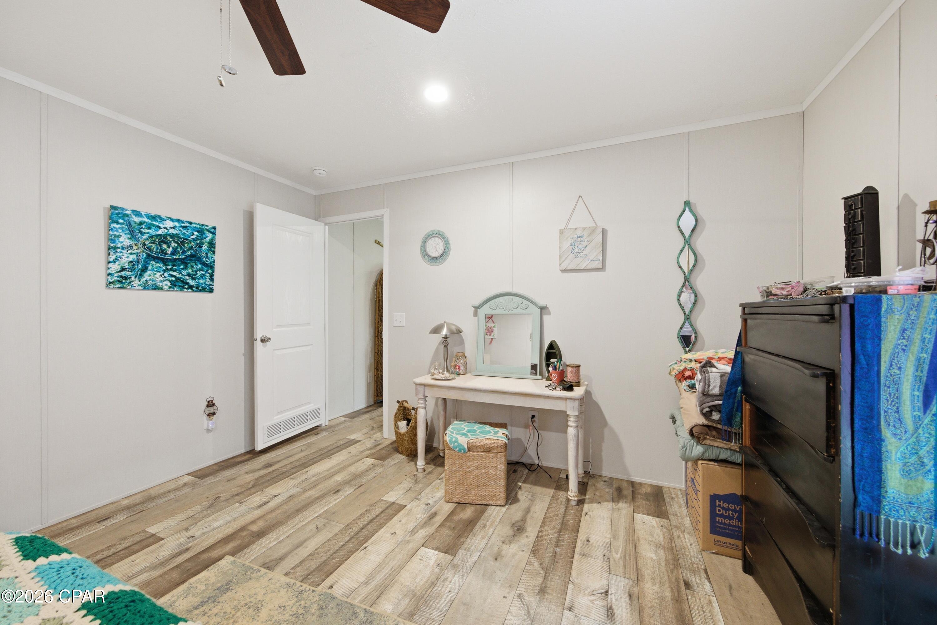 Image 19 For 650 Satellite Road