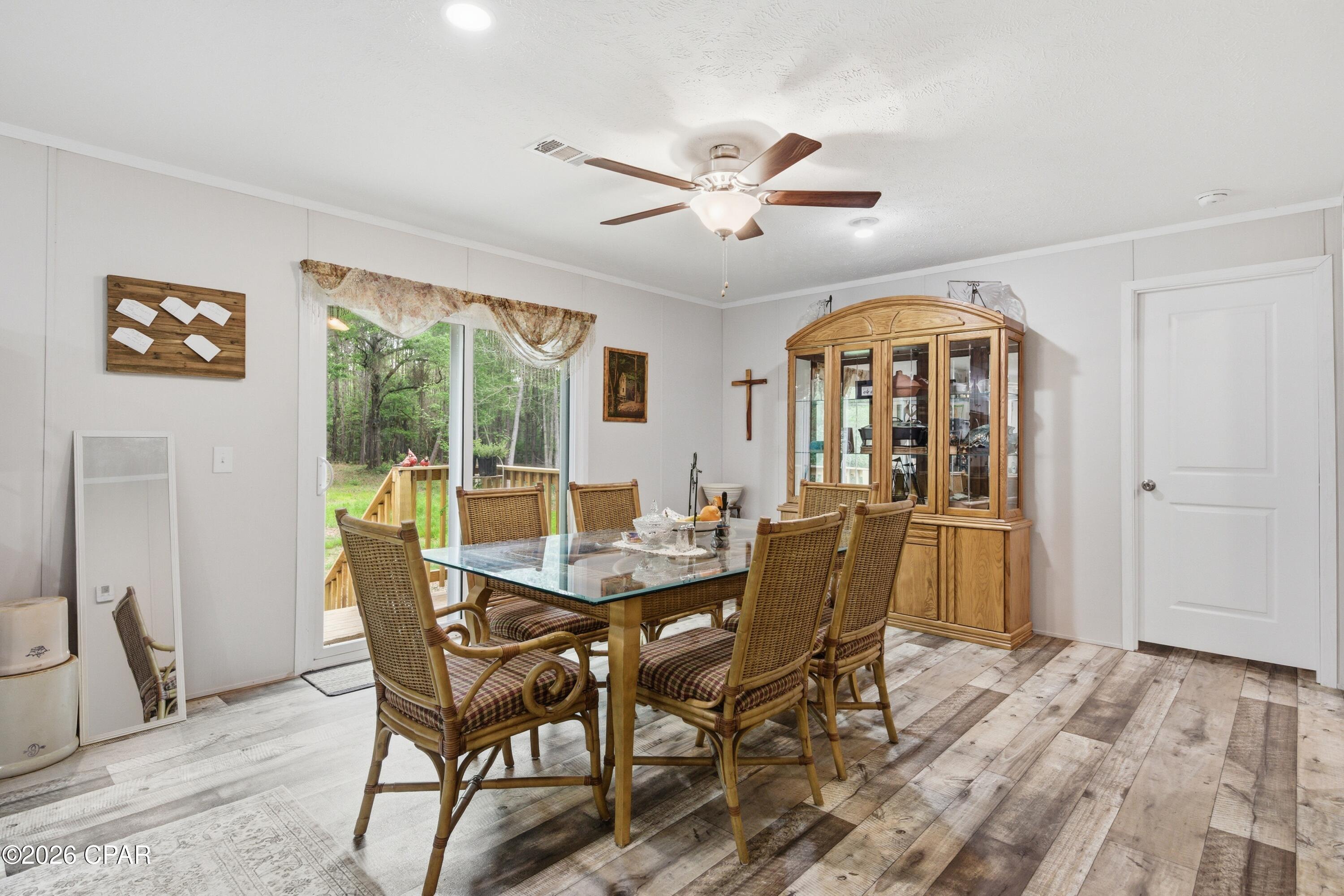 Image 26 For 650 Satellite Road