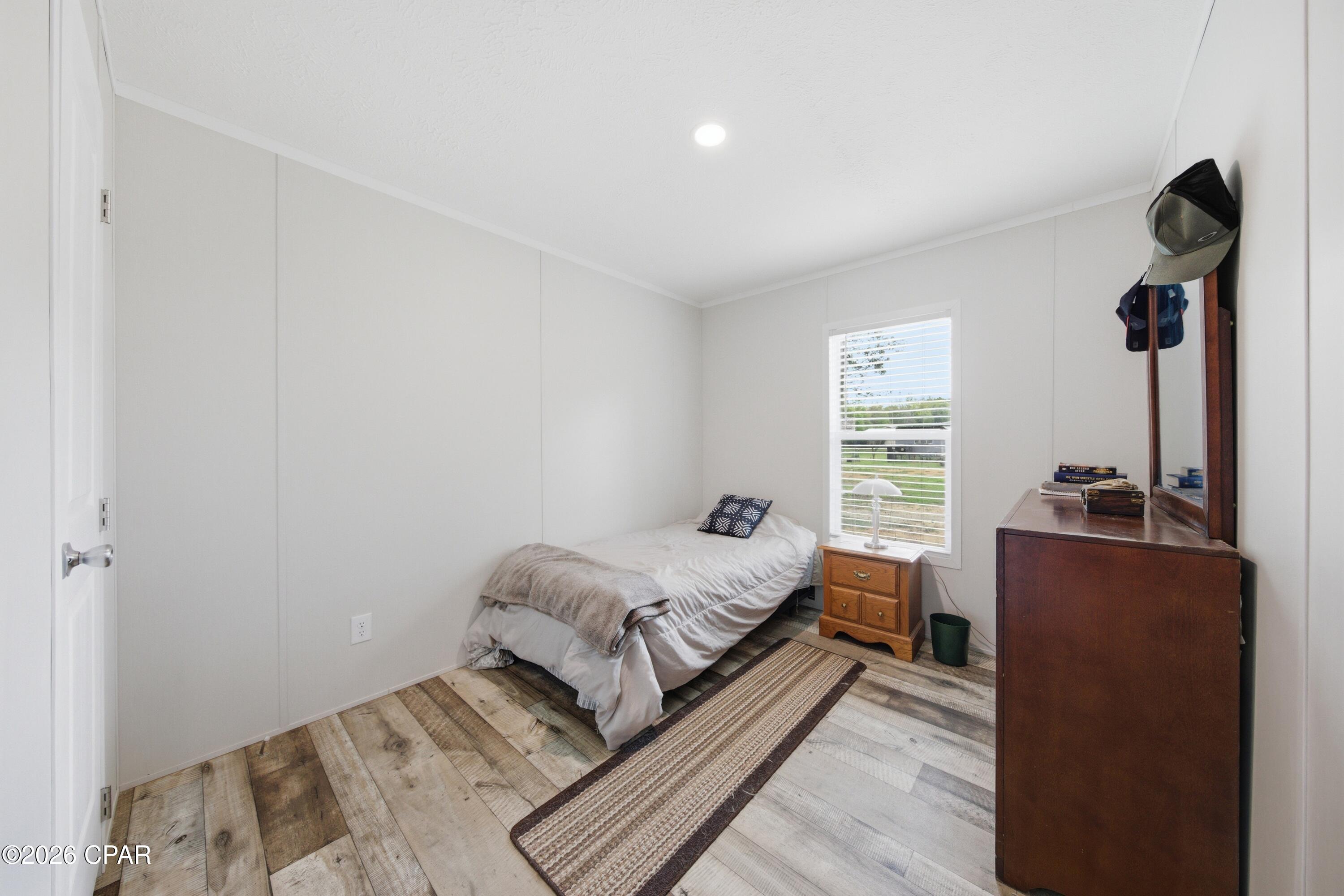 Image 30 For 650 Satellite Road