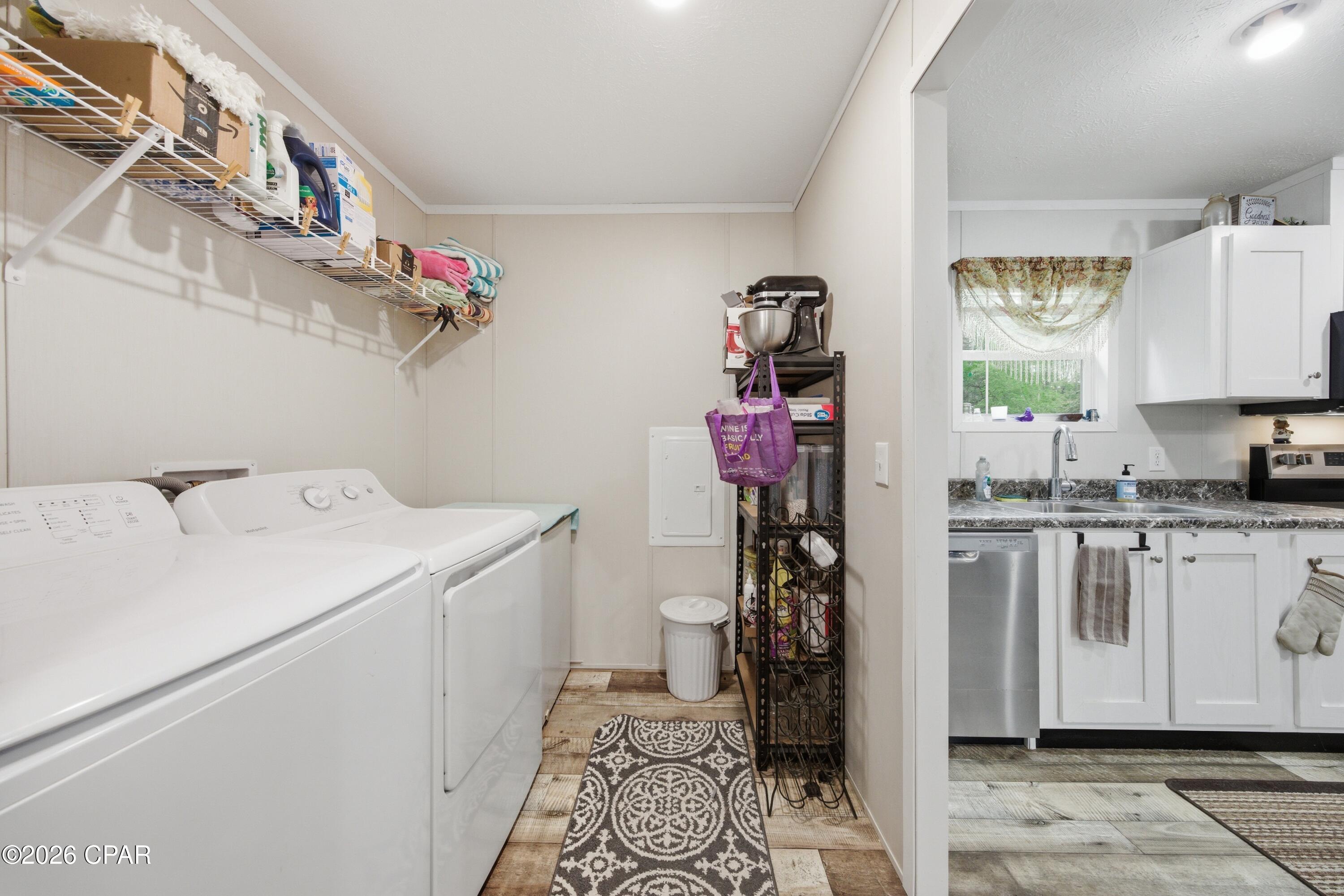 Image 36 For 650 Satellite Road