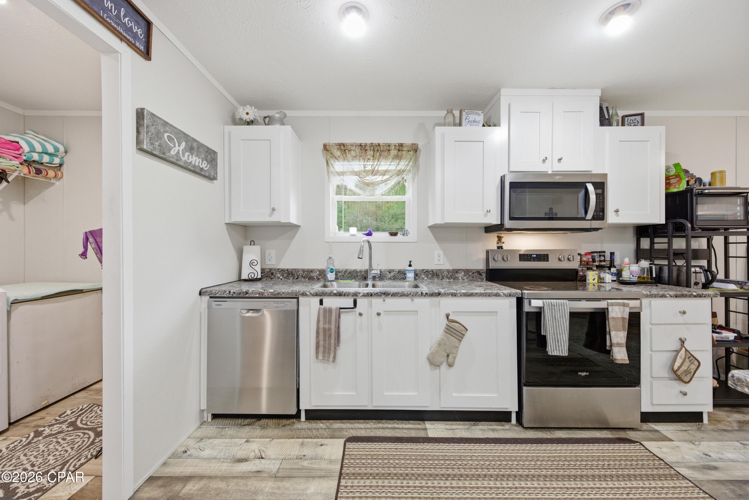 Image 5 For 650 Satellite Road