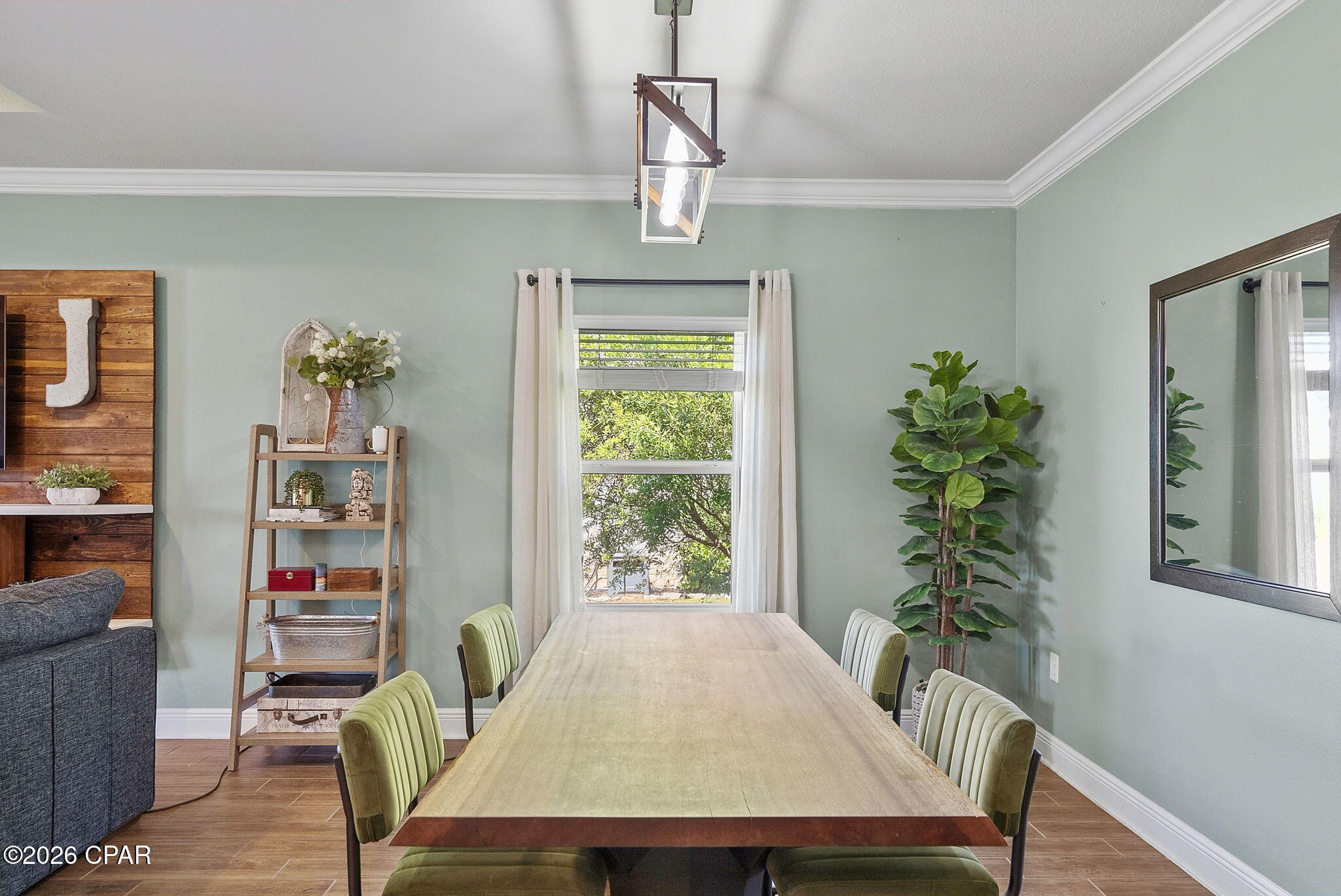 Image 20 For 377 Cocobolo Drive