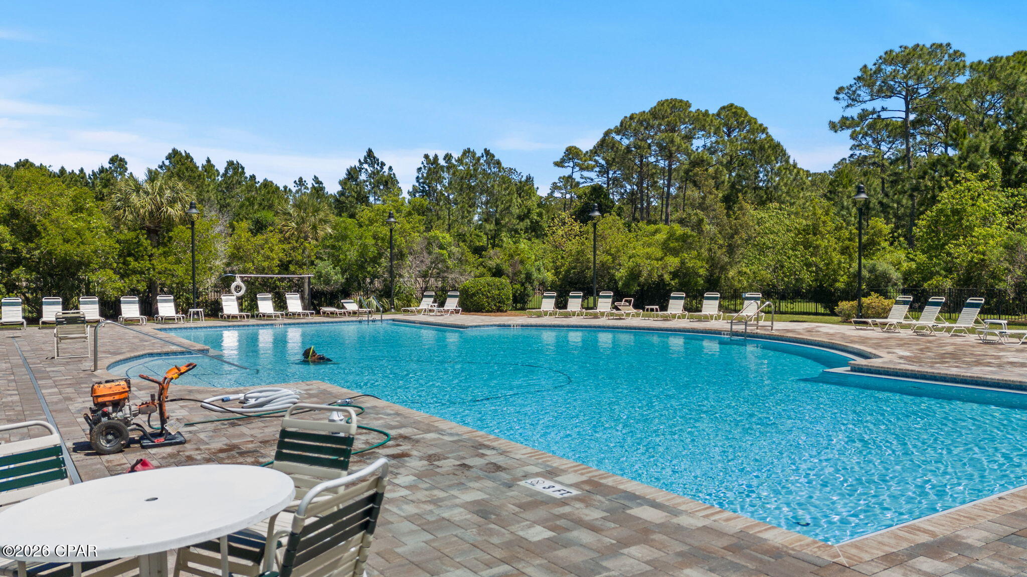 Image 7 For 377 Cocobolo Drive