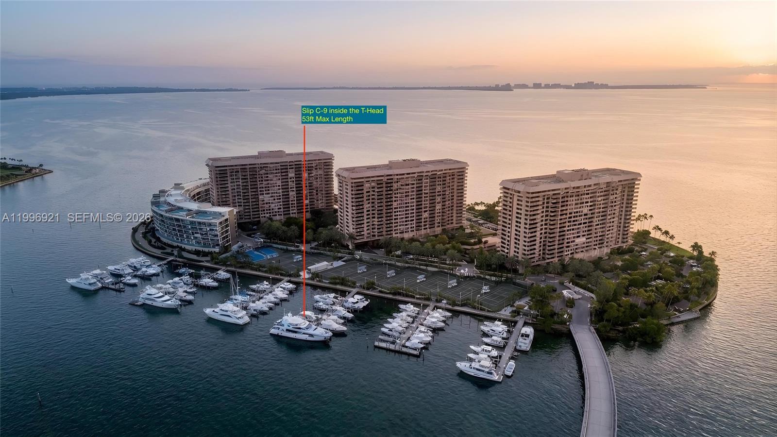 Grove Isle Marina
