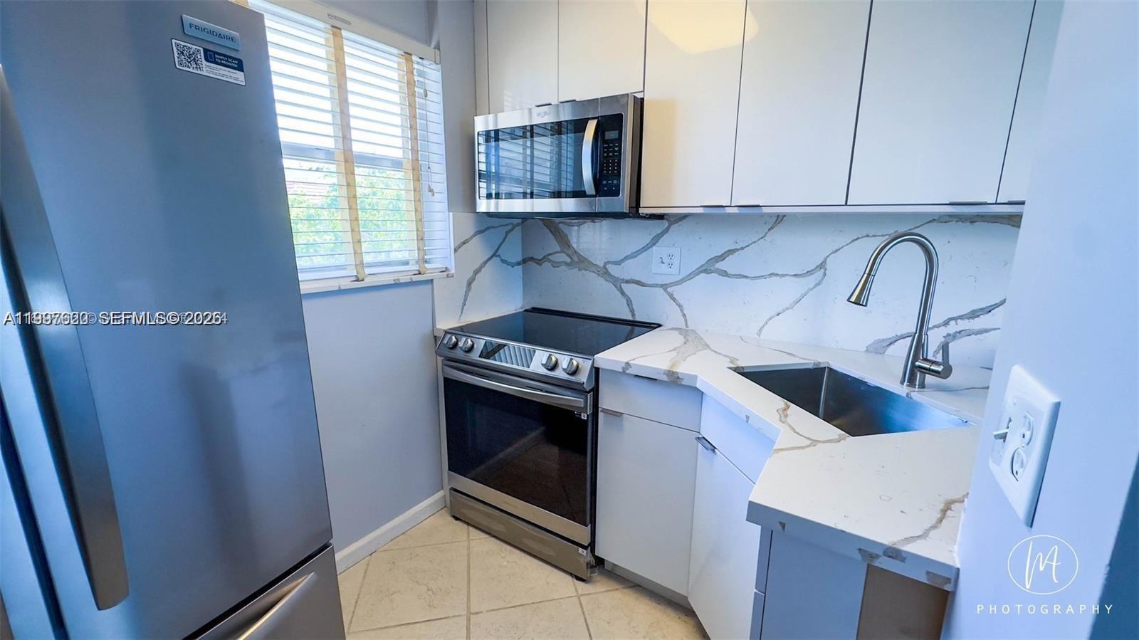 Cromwell West Condo