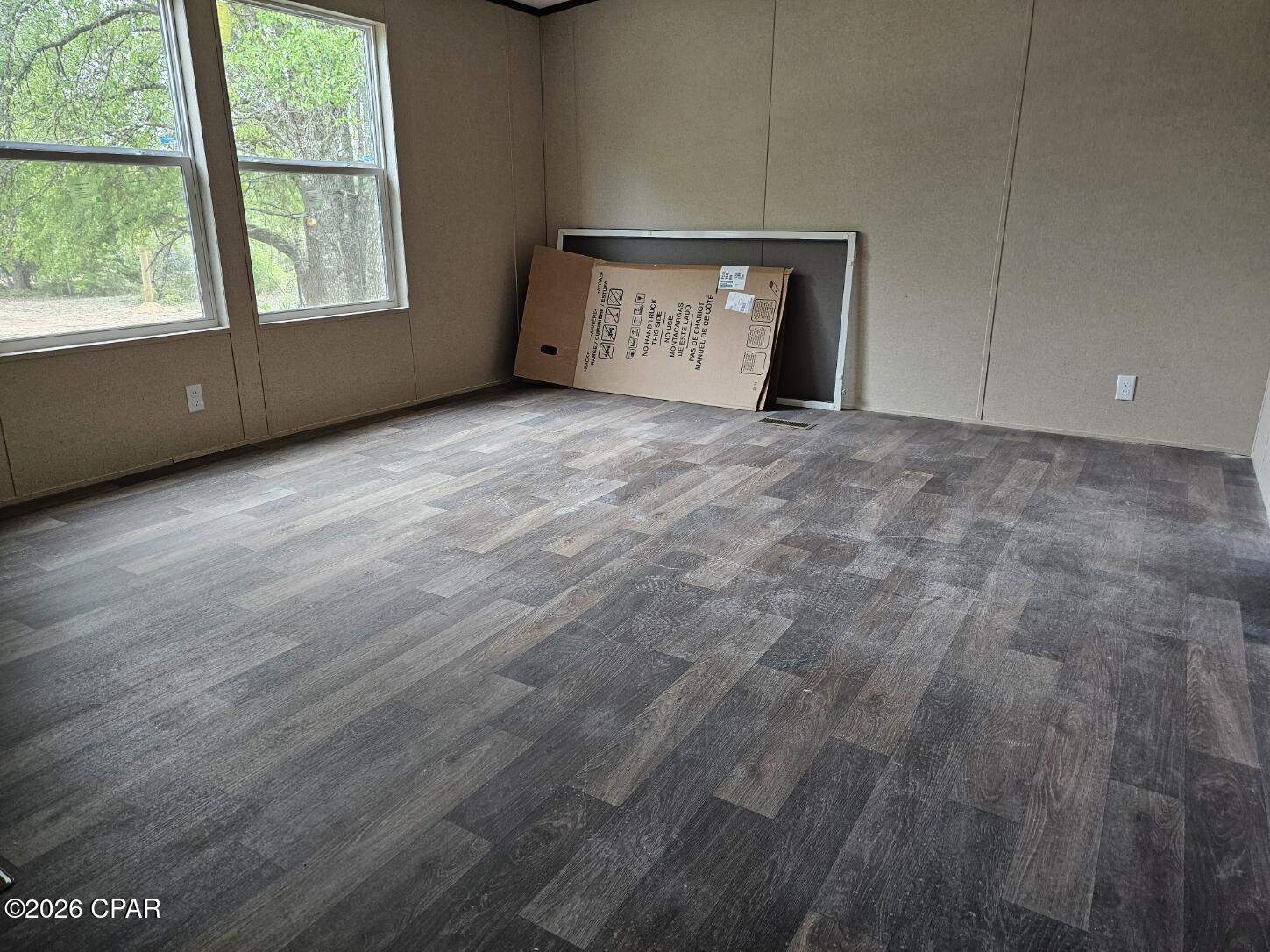 Image 14 For 781 Bighorn Avenue