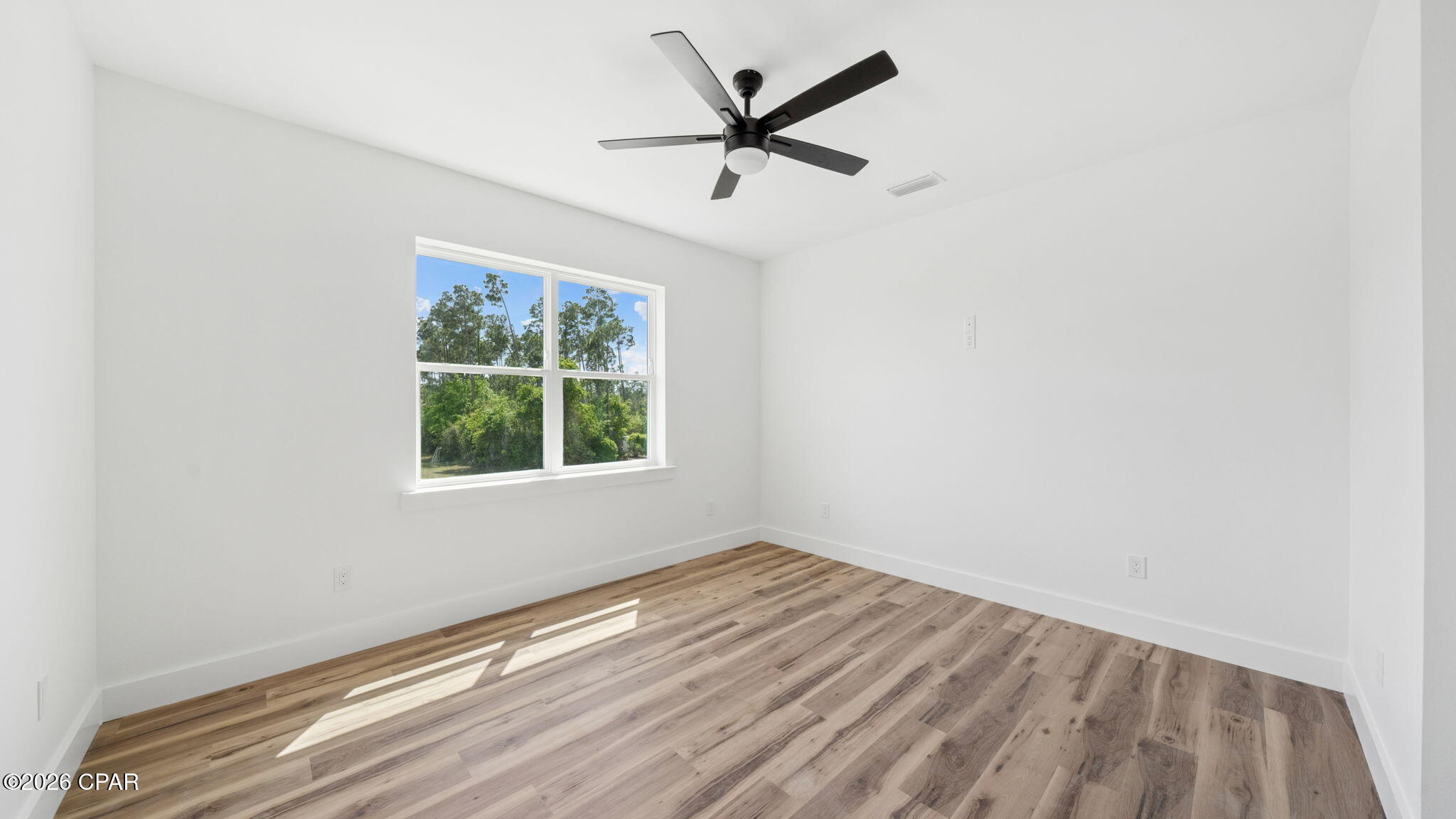 Listing photo id 30 for 2802 Hawks Landing Boulevard