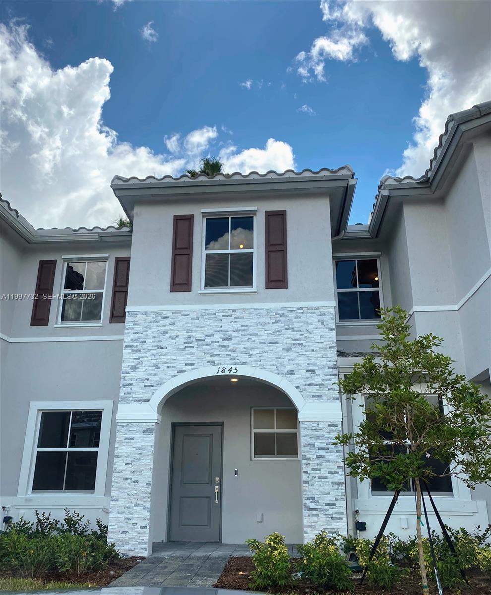 Property photo # 9