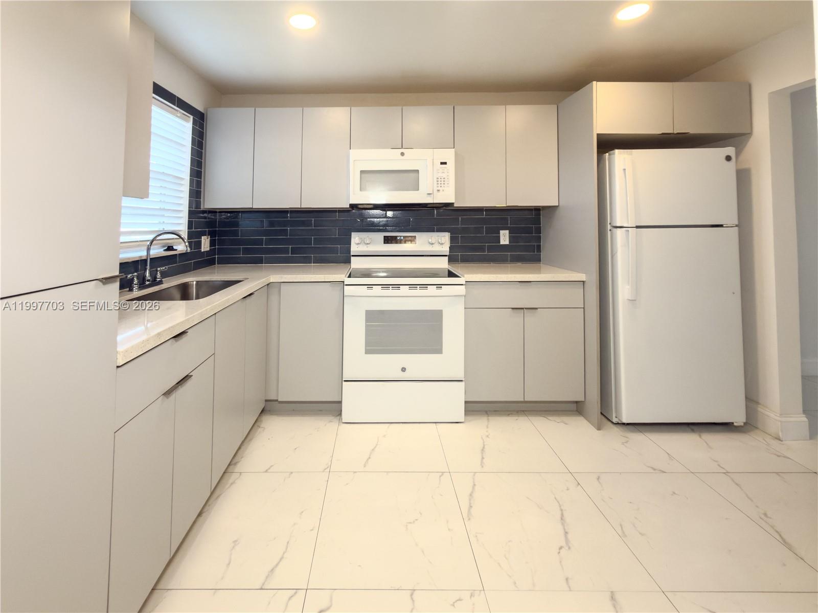 Applegreen Condo Apts 1