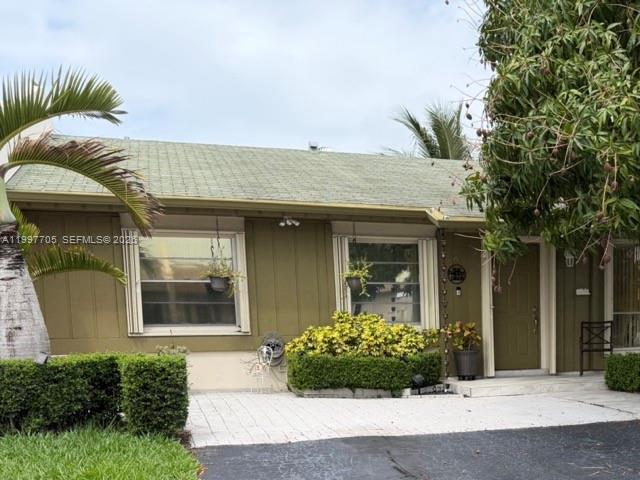 Devon-Aire Villas Sec 3