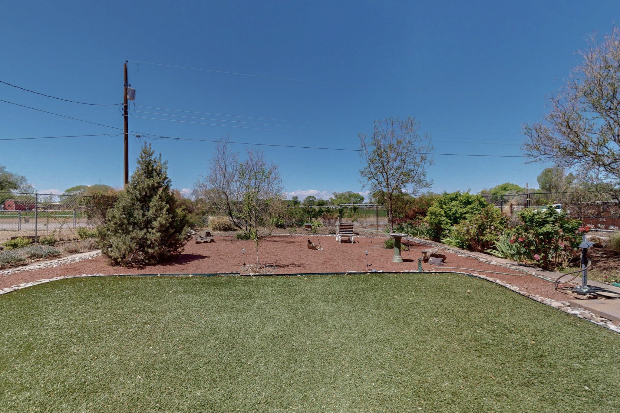Homes for sale in Peralta, NM | 5 Hobbs Rd, Peralta, NM 87042 | MLS# 1101299