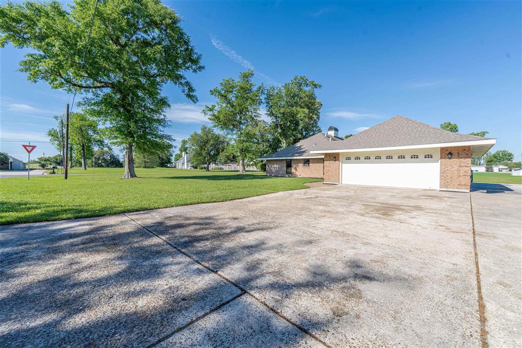 3100 Surrey Ln — photo 4