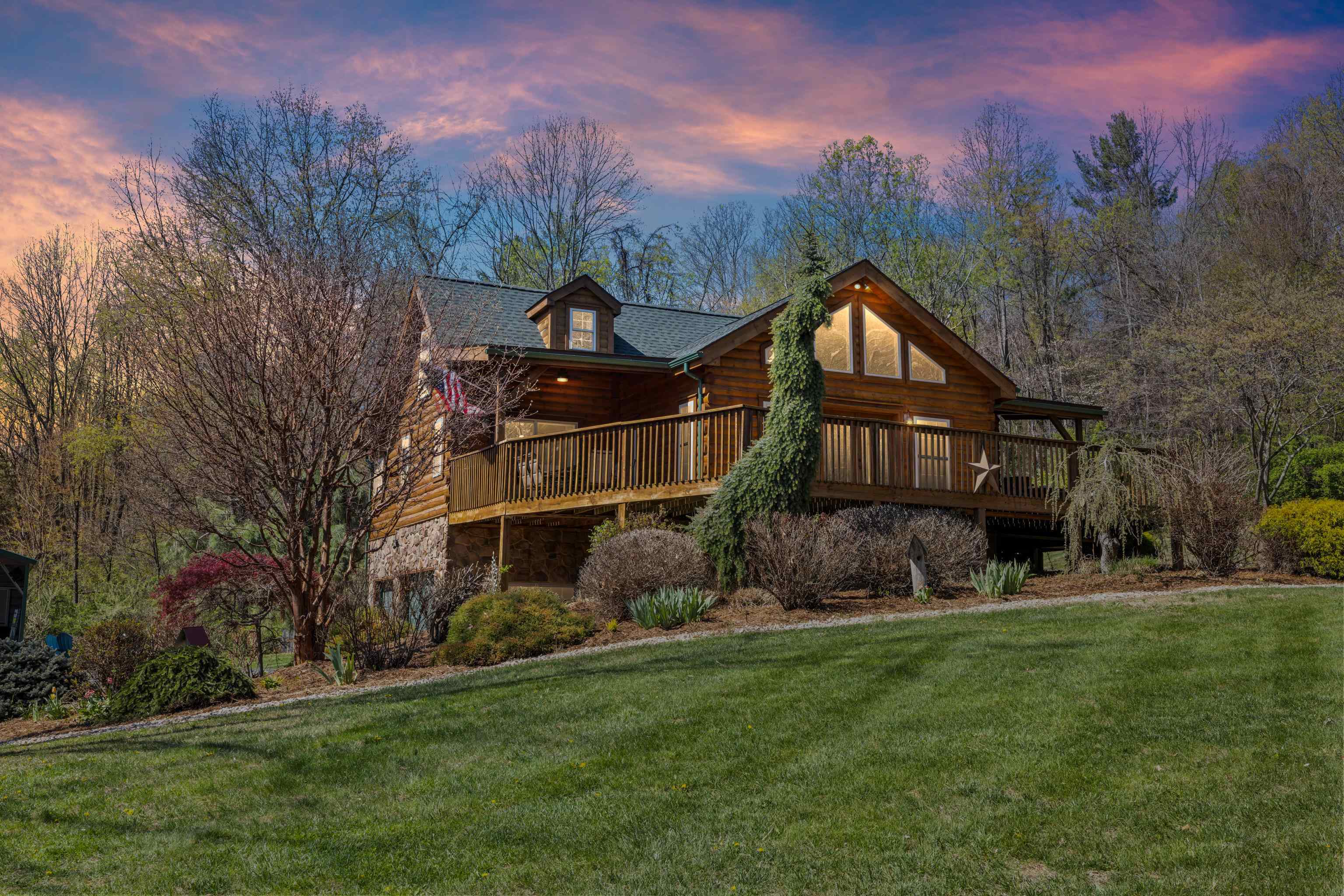 115 SPRING CROSSING LN, Steeles Tavern, VA 24476