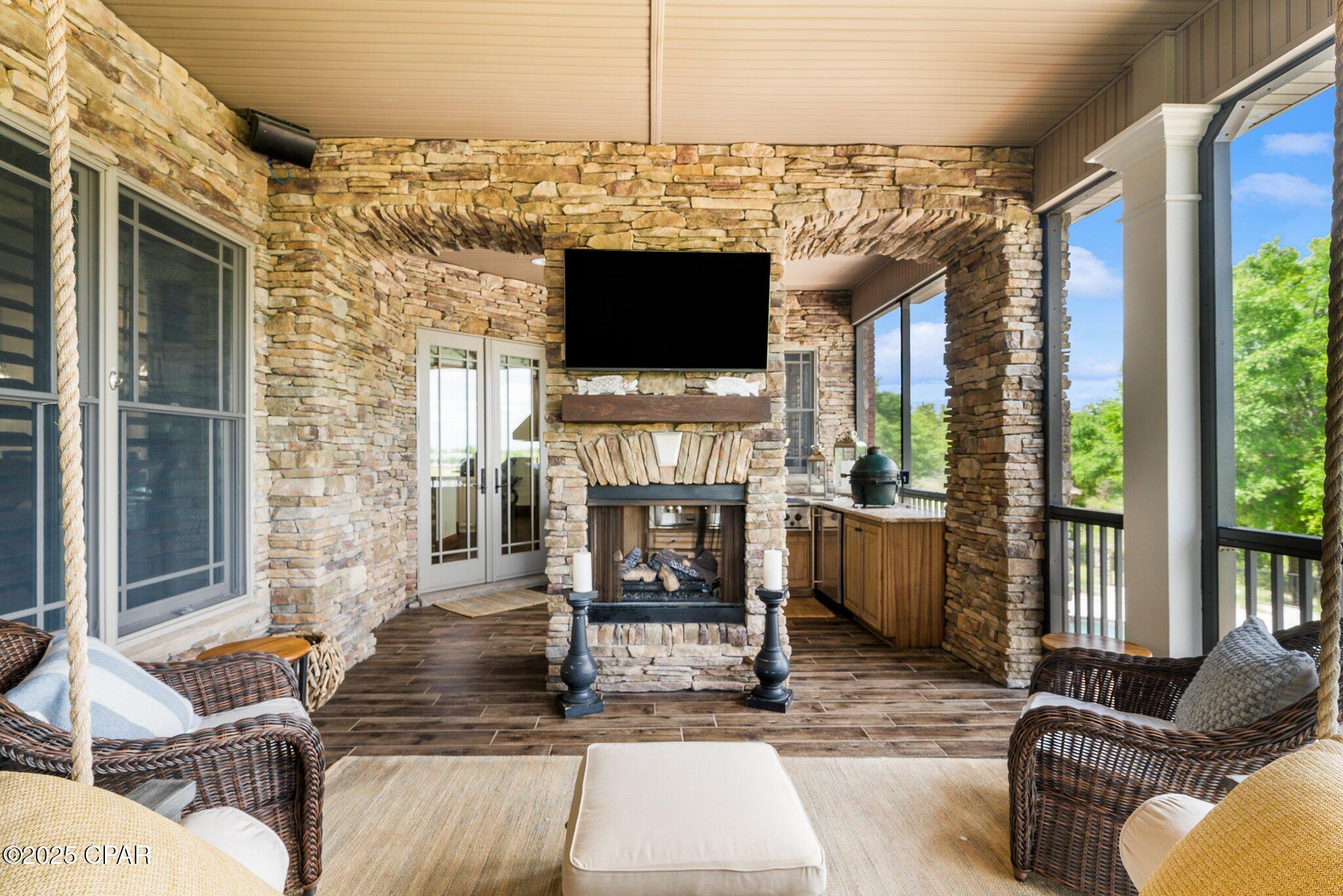 Image 50 For 2601 Highway 20