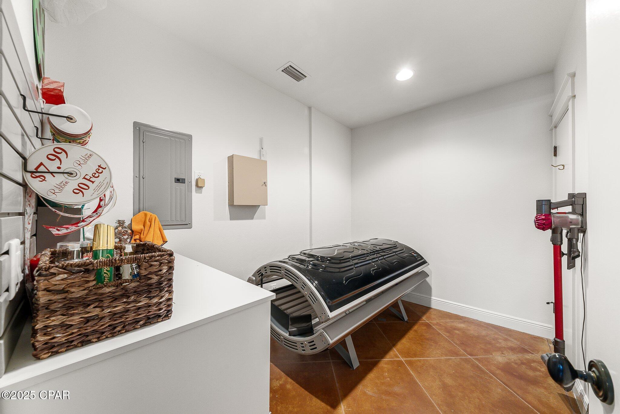 Image 76 For 2601 Highway 20