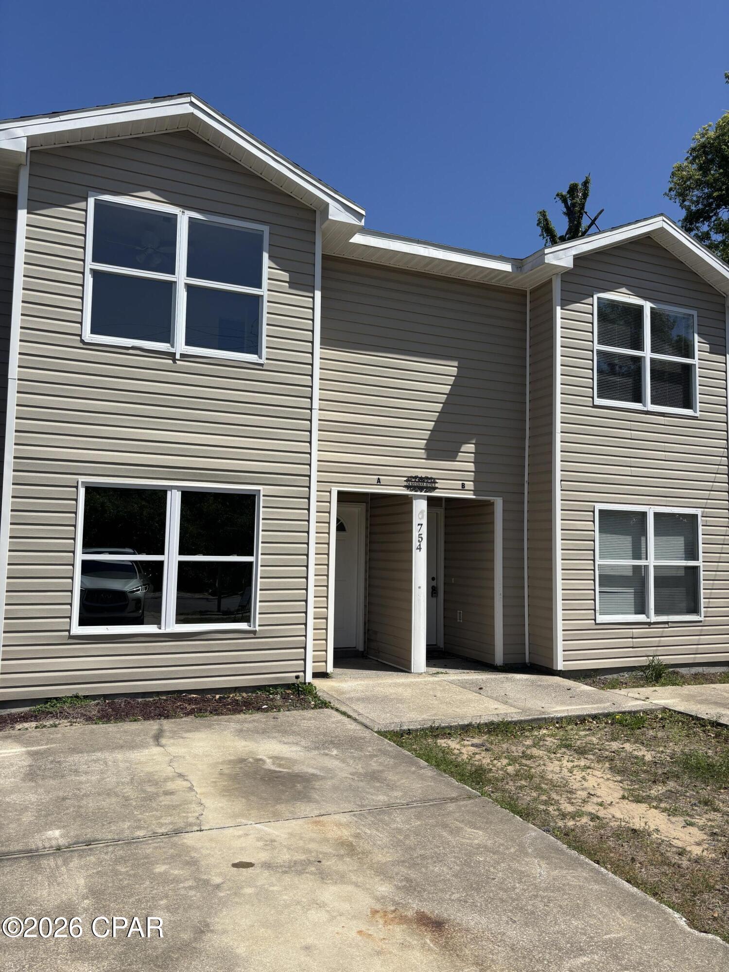 Image 14 For 754 Sherman Avenue A
