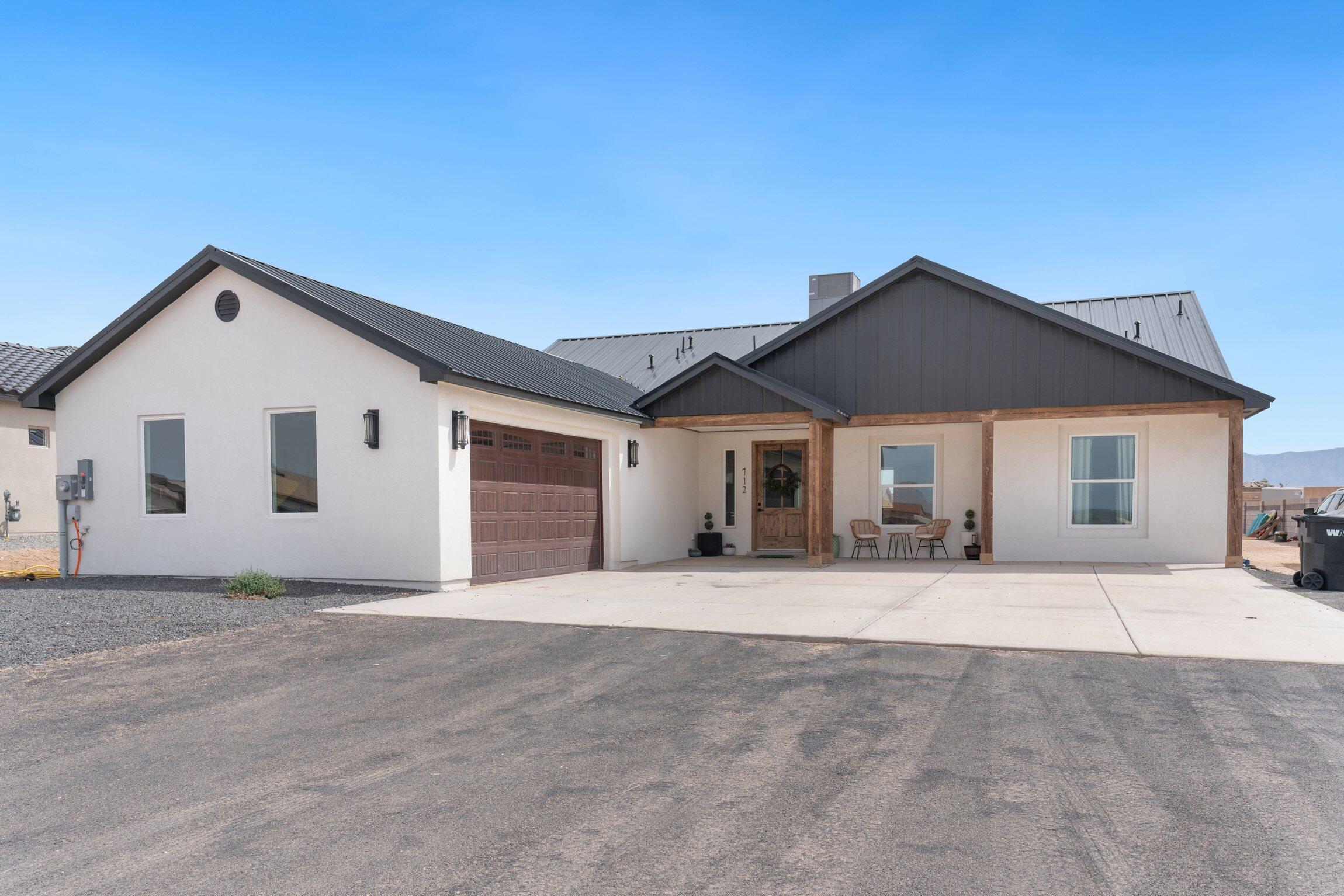 Photo 1 of Sale Pending at 712 2nd Street Ne, Rio Rancho, NM 87124 | MLS# 1101360 | Listing updated on 2026-09-16