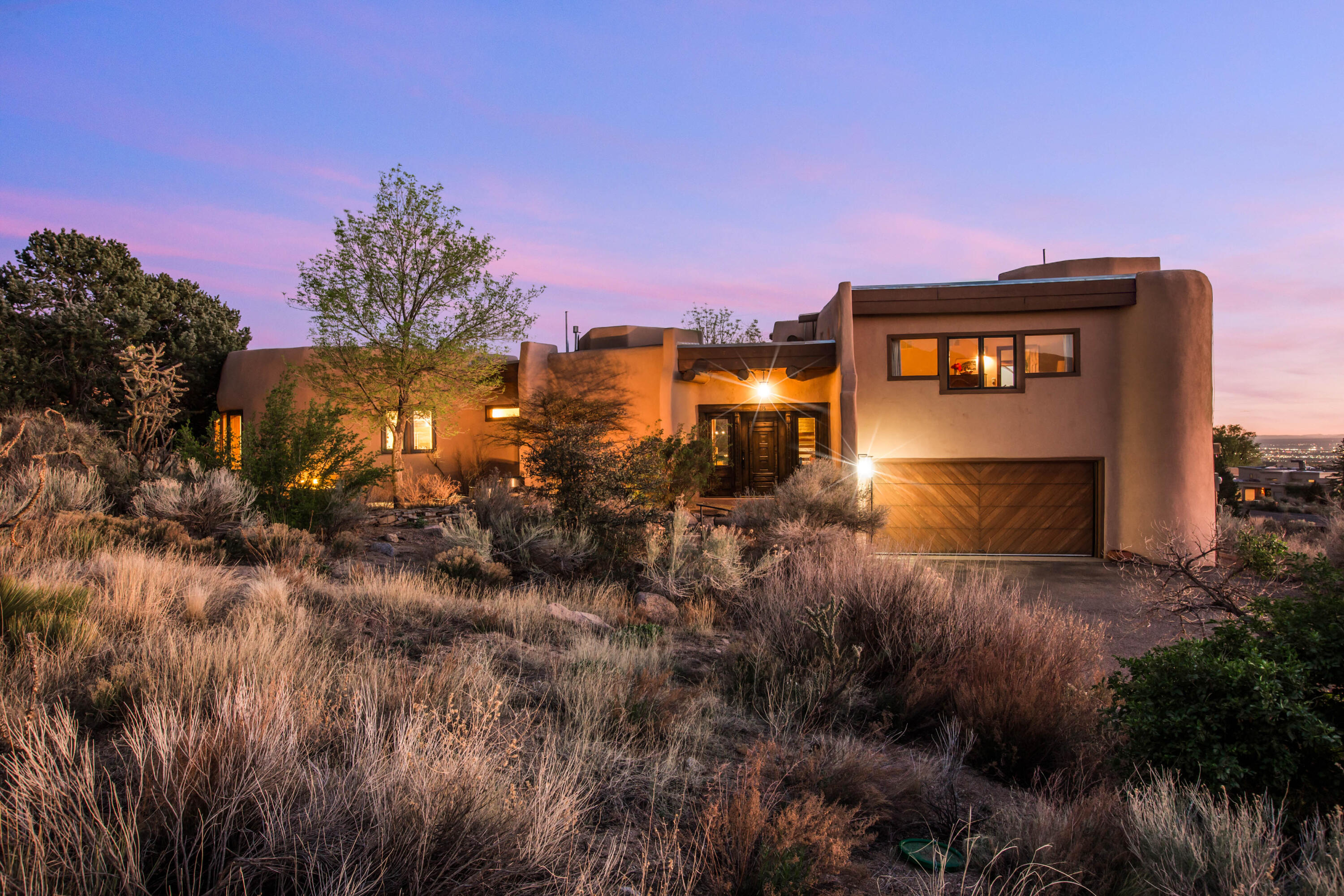 18 Cedar Hill Road NE