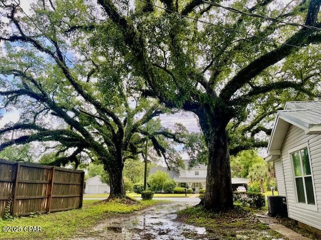 3rd image of 1038 E 8th Avenue, Graceville, FL 32440 | MLS# 788138