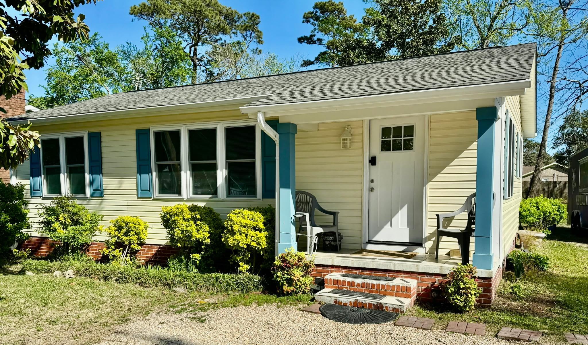 1008 Dunbar St. Myrtle Beach, SC 29577