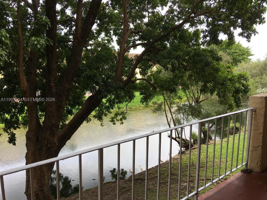 The Beach Club Fontainebl