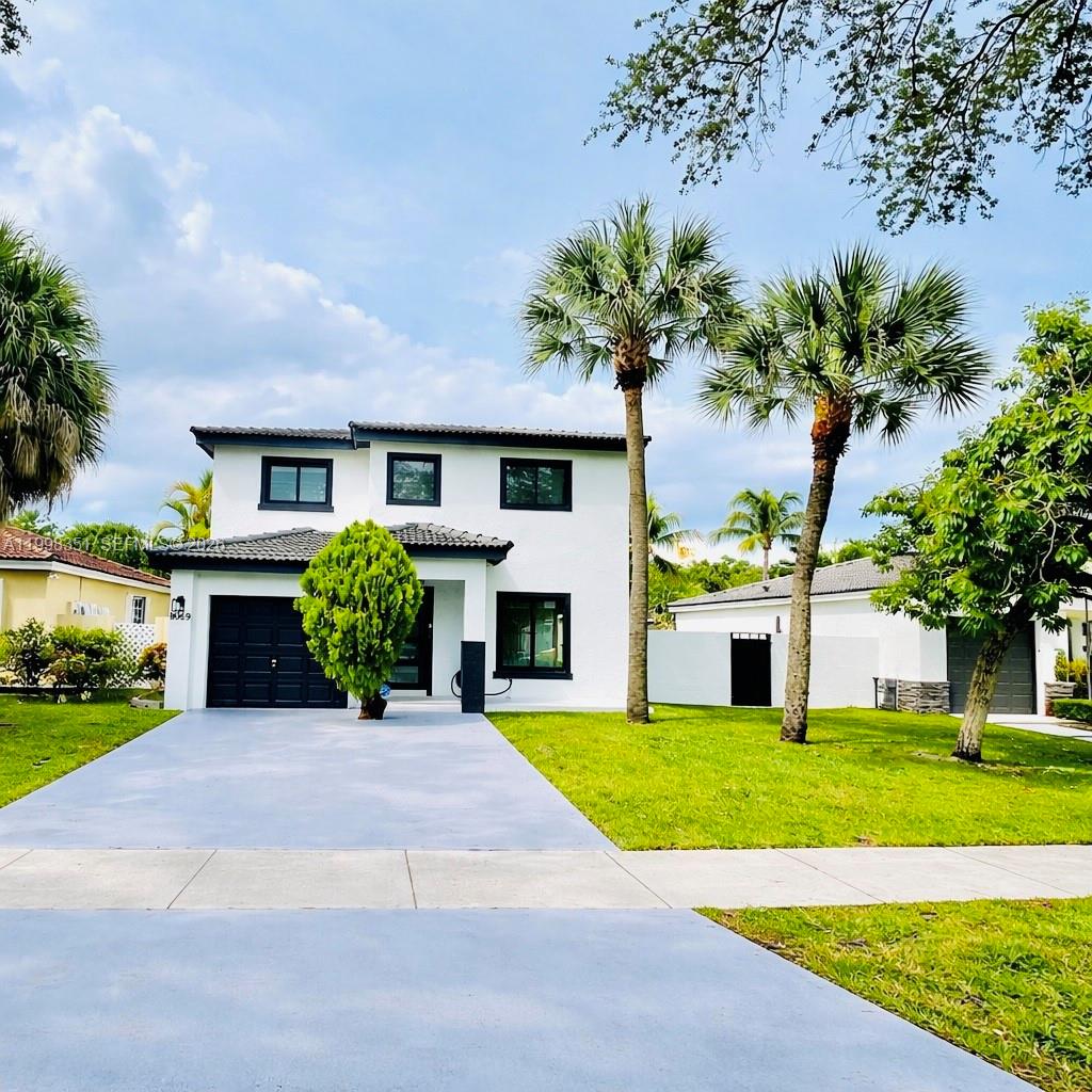 Lakes On The Green North