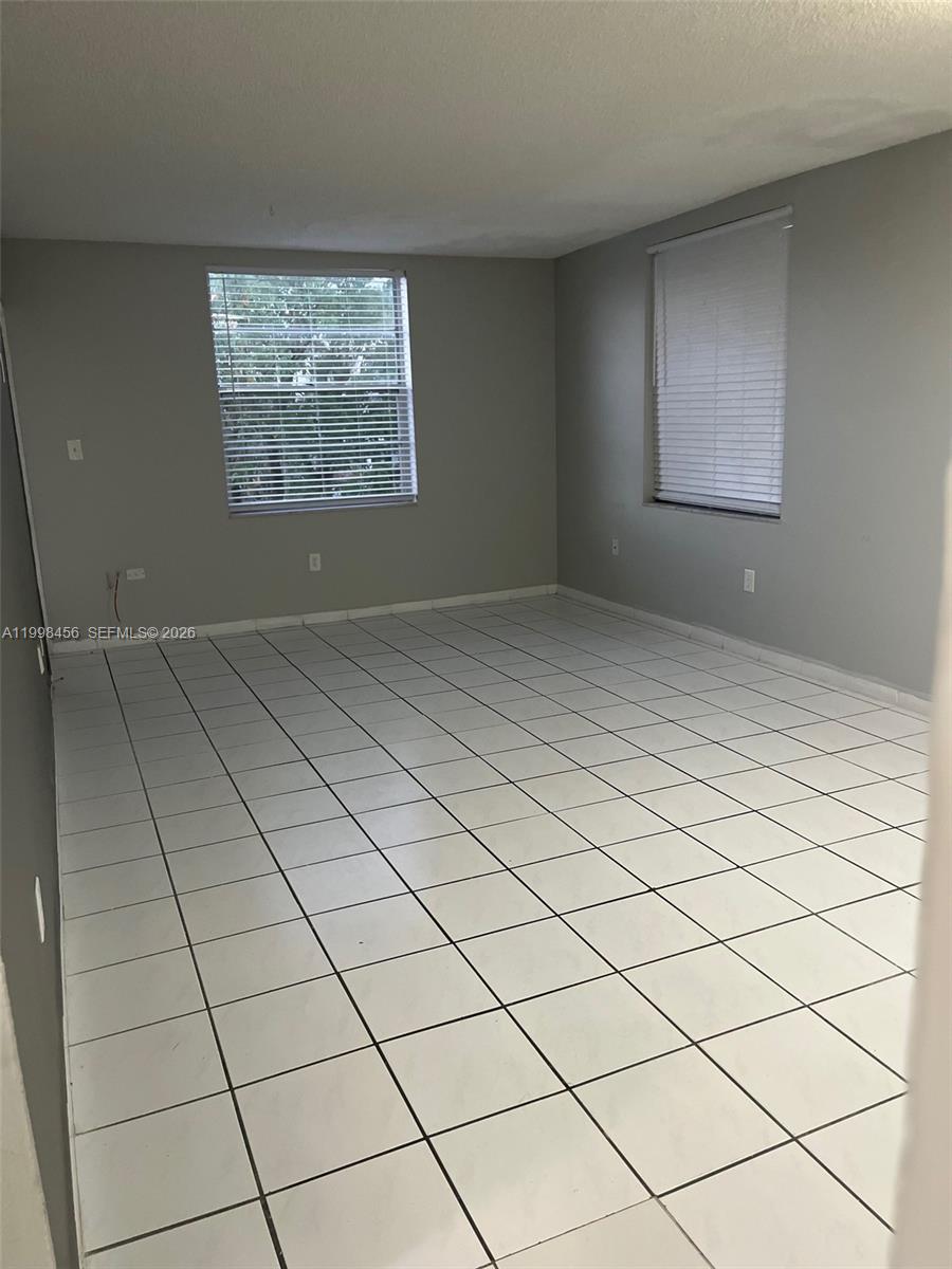 Westland Gardens Condo