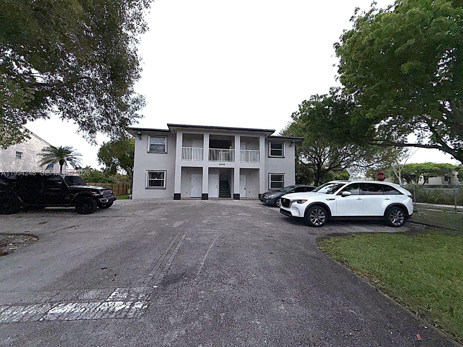 Lee Layne Villas