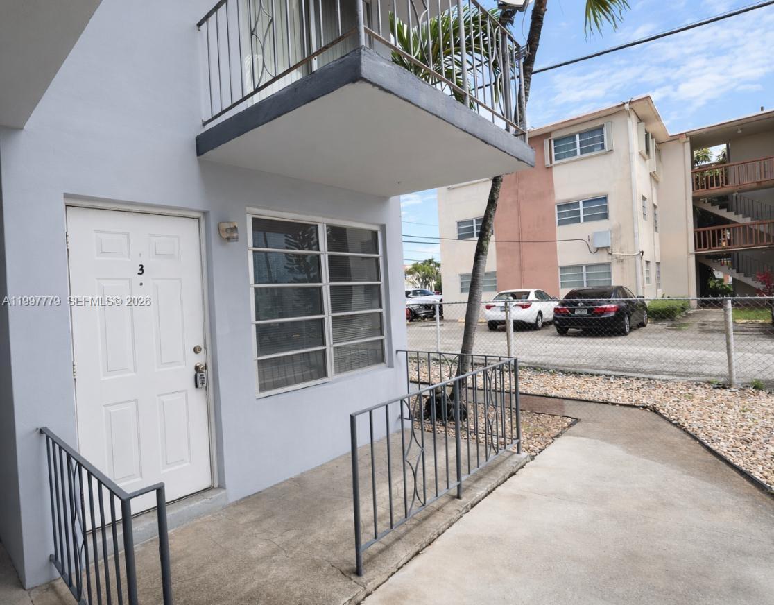 Property photo # 9