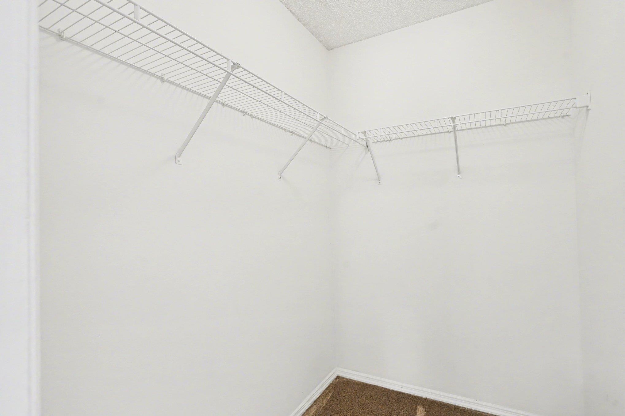 2609303 | Photo 25