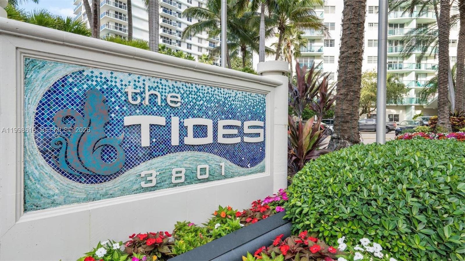 Tides On Hollywood Beach