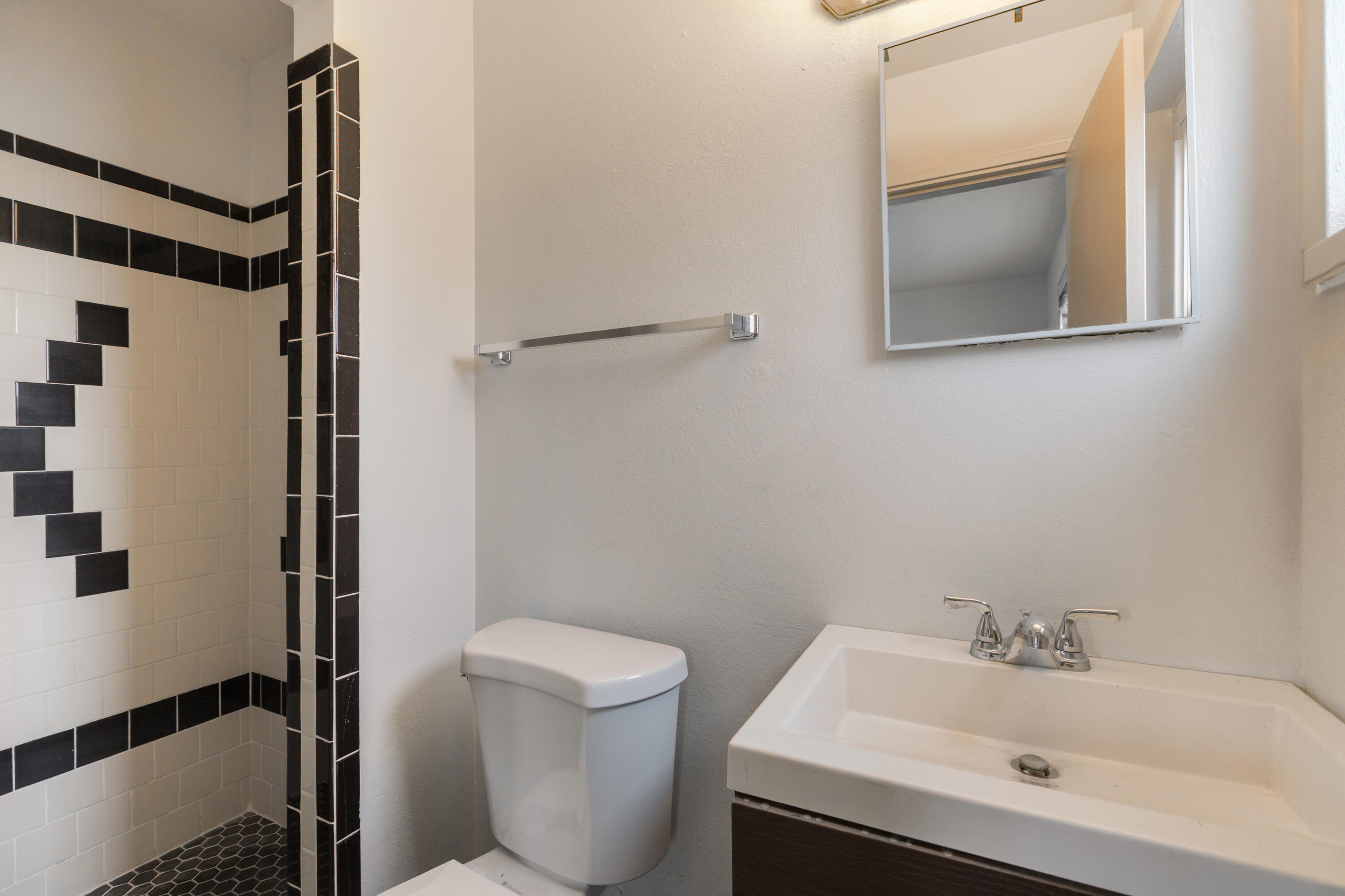 9801 SNOWHEIGHTS BOULEVARD NE, ALBUQUERQUE, NM 87112  Photo 18