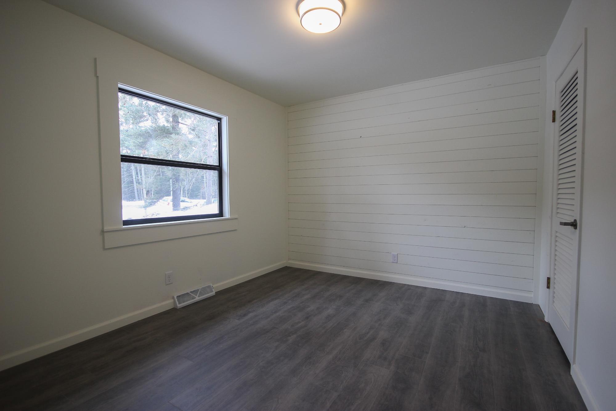 River Property Property 5422 Hwy 70 Photo 11