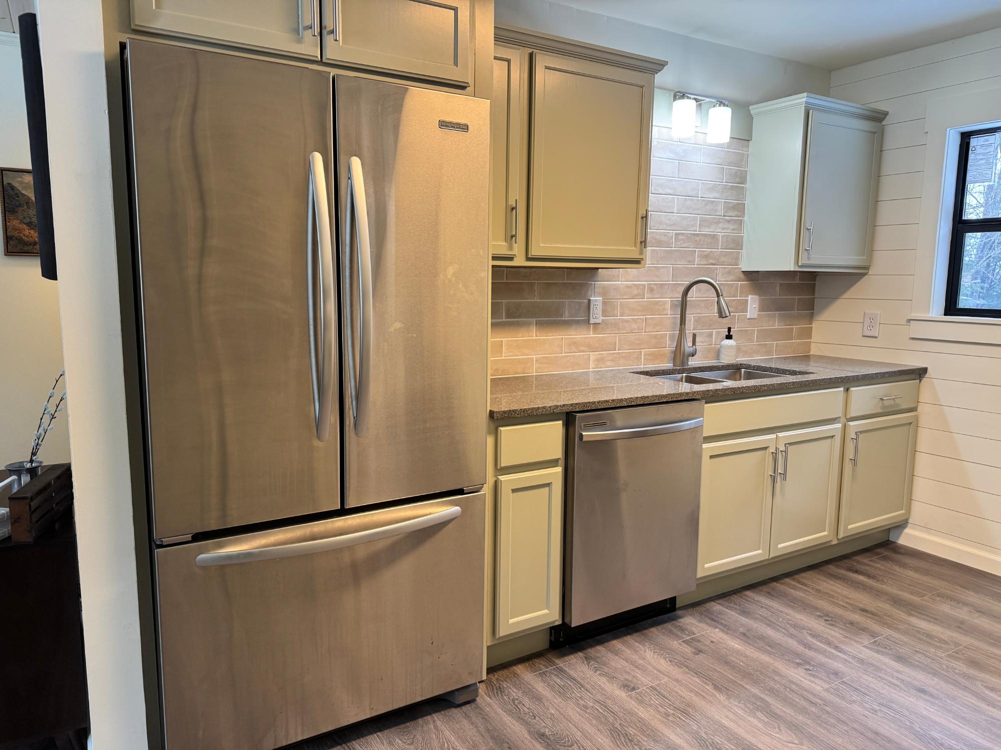 River Property Property 5422 Hwy 70 Photo 6