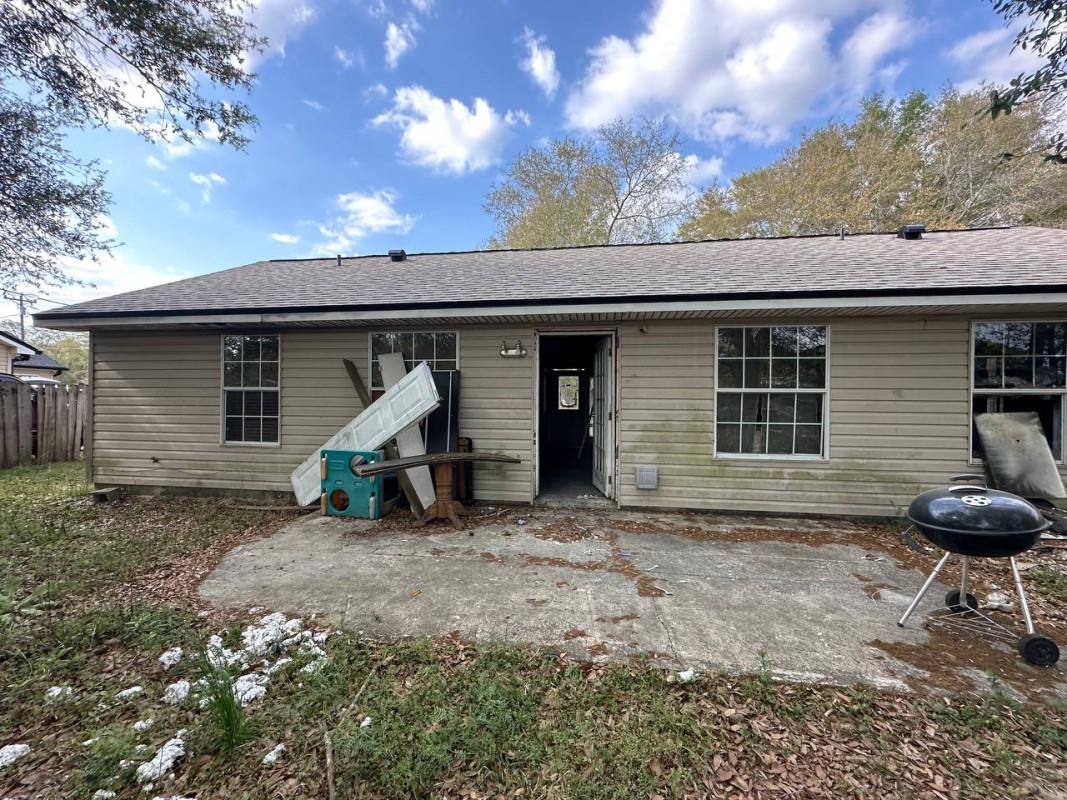 1731  M L KING Boulevard , Midway, FL, 