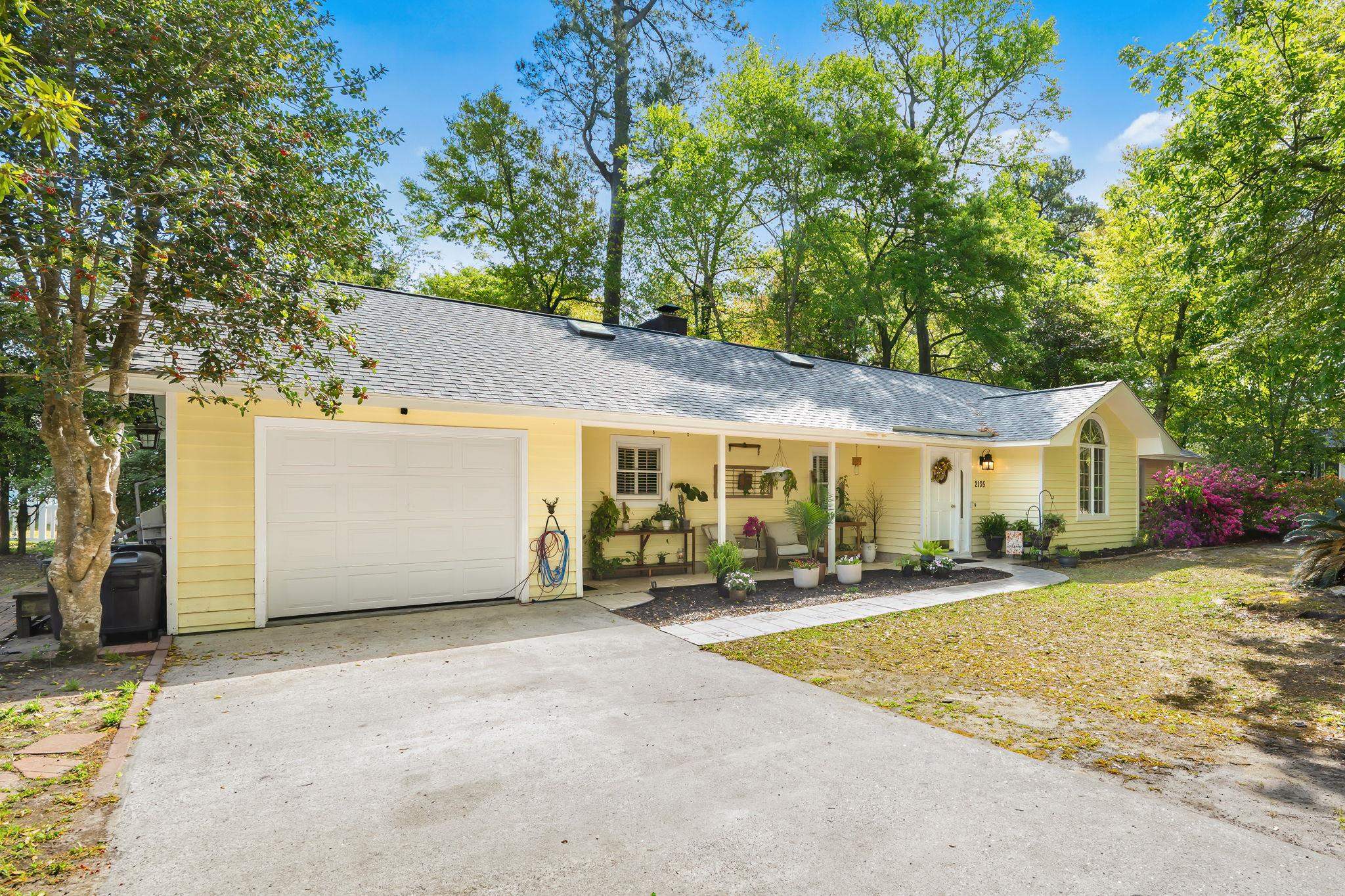 2135 Brunswick Circle Little River, SC 29566