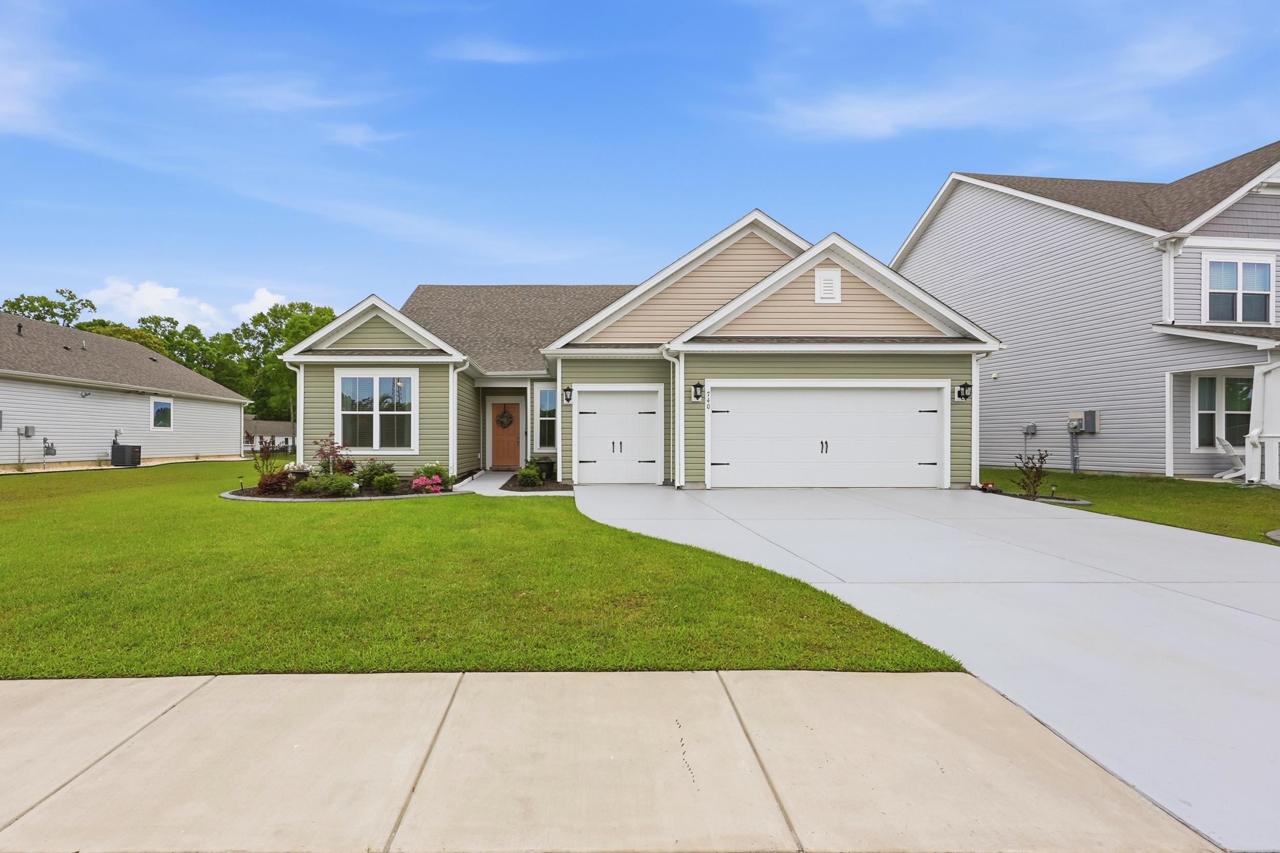 740 Bickell Ct. Surfside Beach, SC 29575